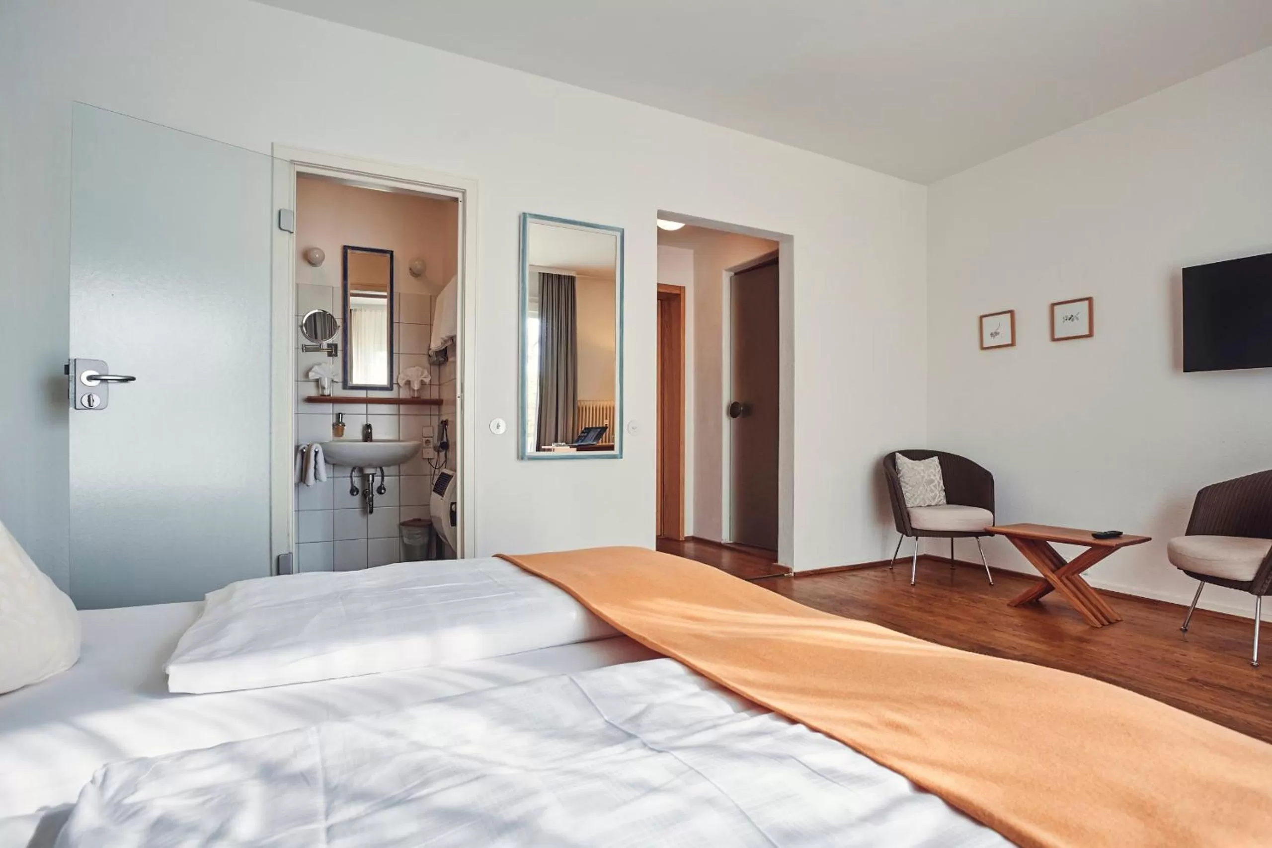 Photo of the whole room, Bed in Genusshotel Alte Post