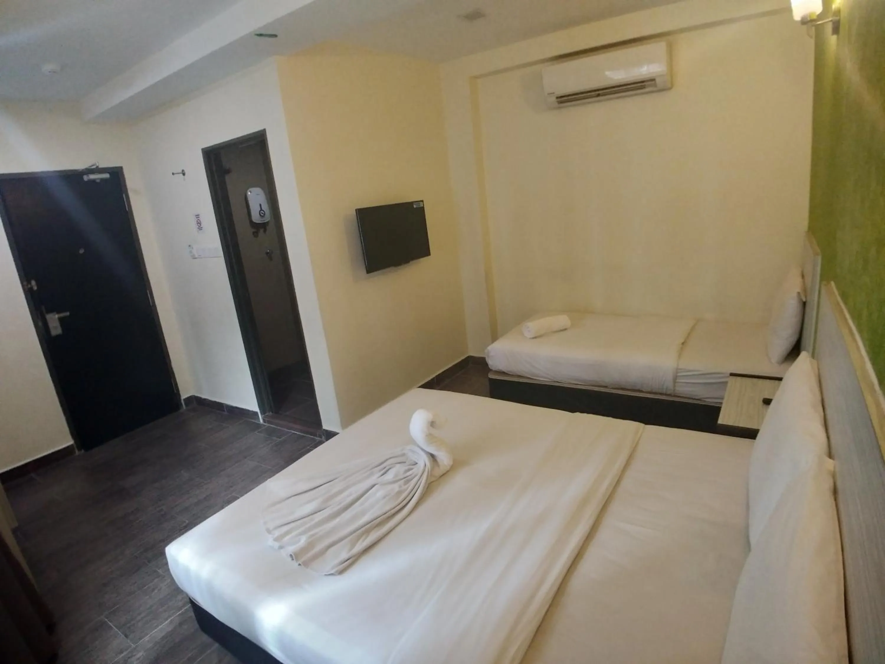 Bed in Hotel Westree KL Sentral