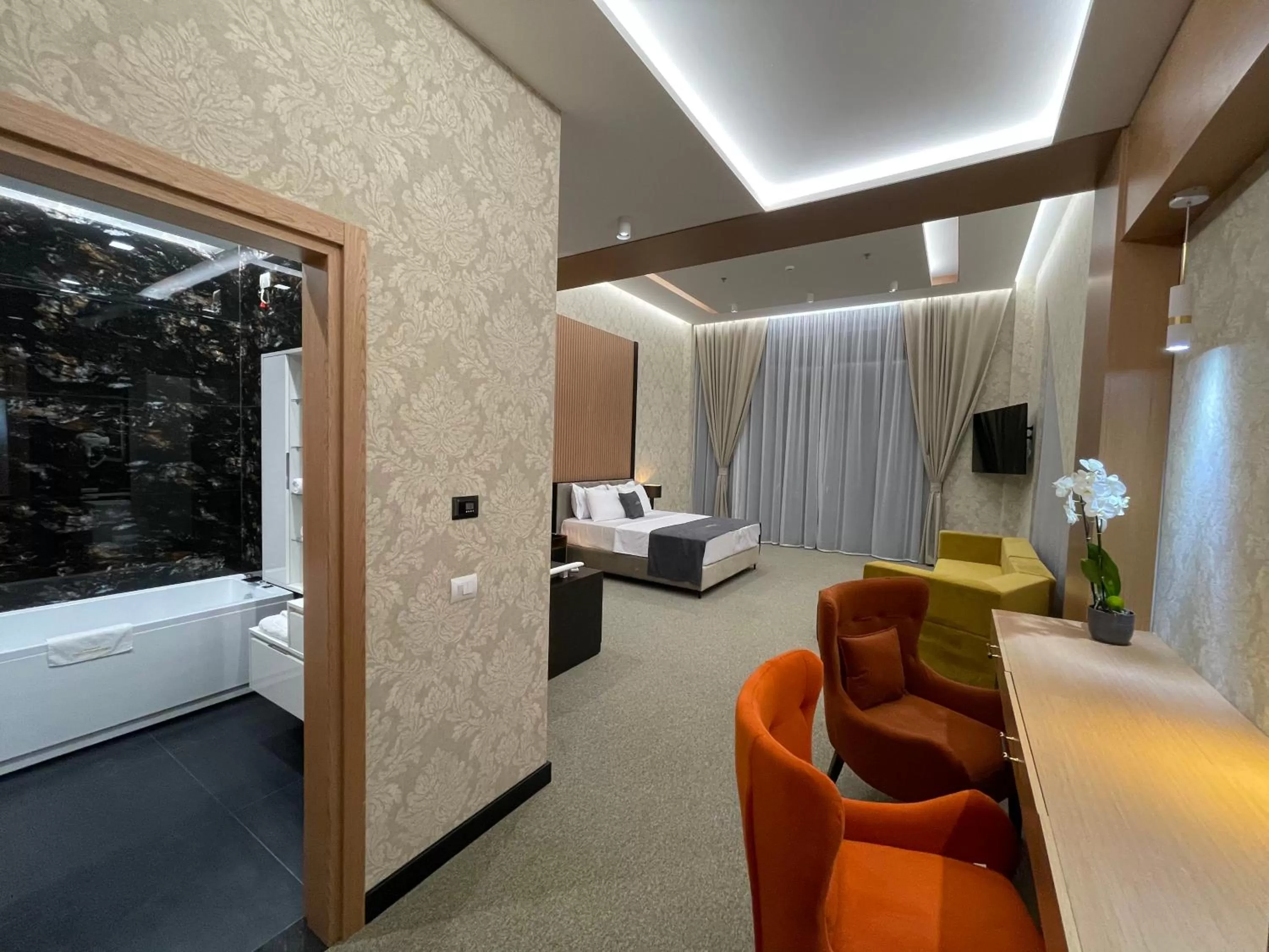 Coffee/tea facilities, Seating Area in Deluxe Resort and SPA