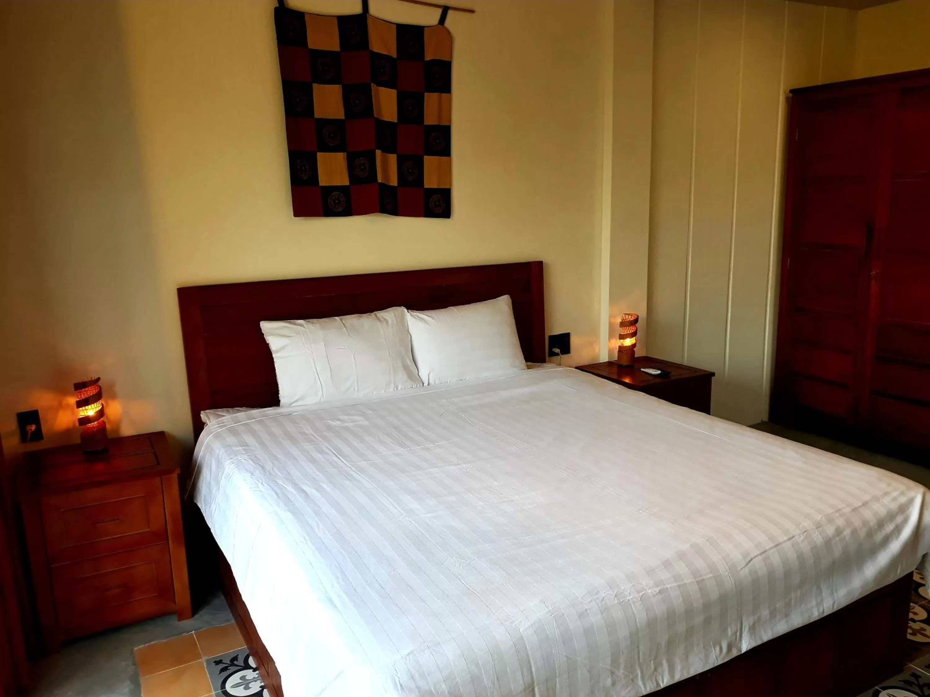 Bedroom, Bed in Pink Tulip Hoi An