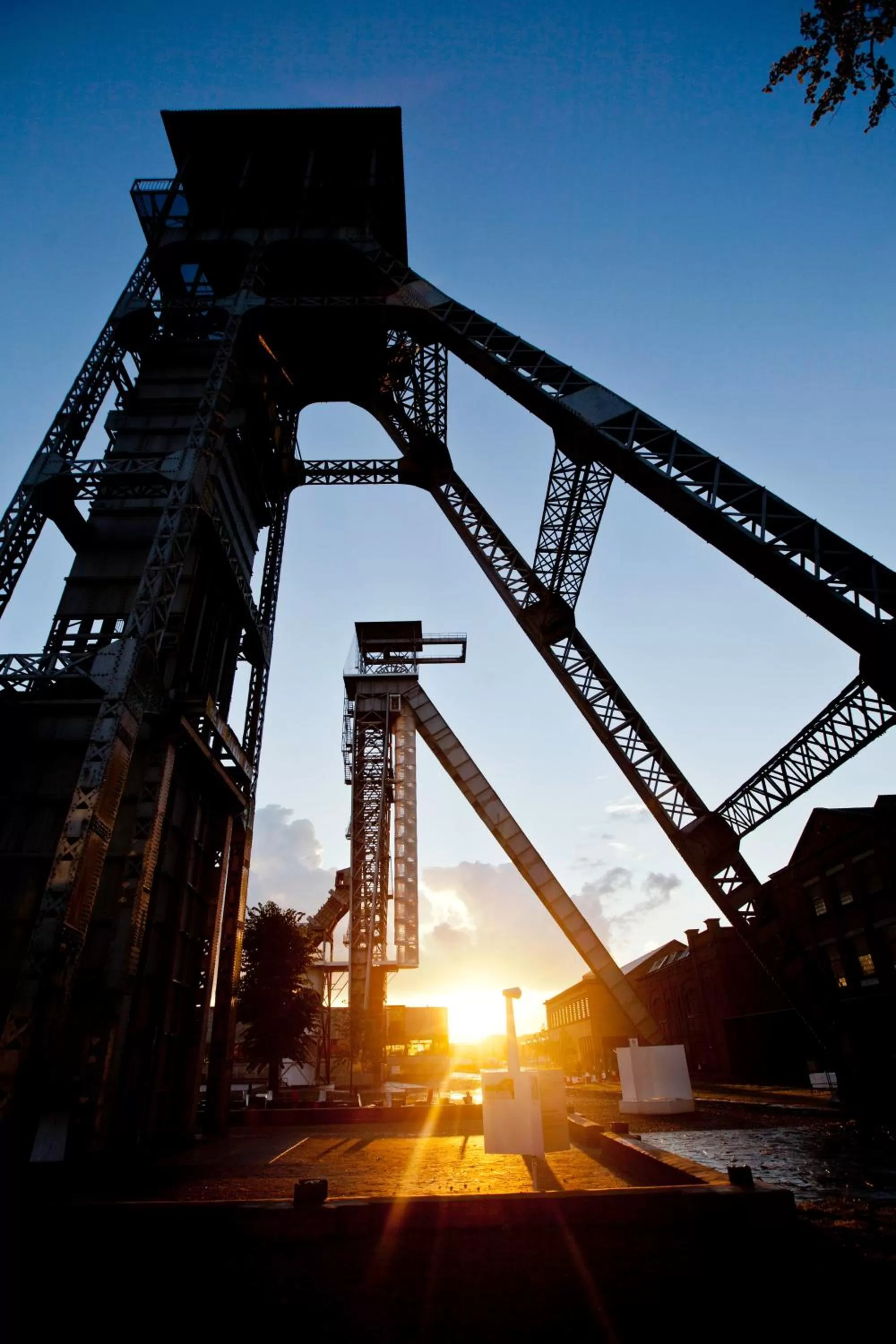 Nearby landmark in M Hotel