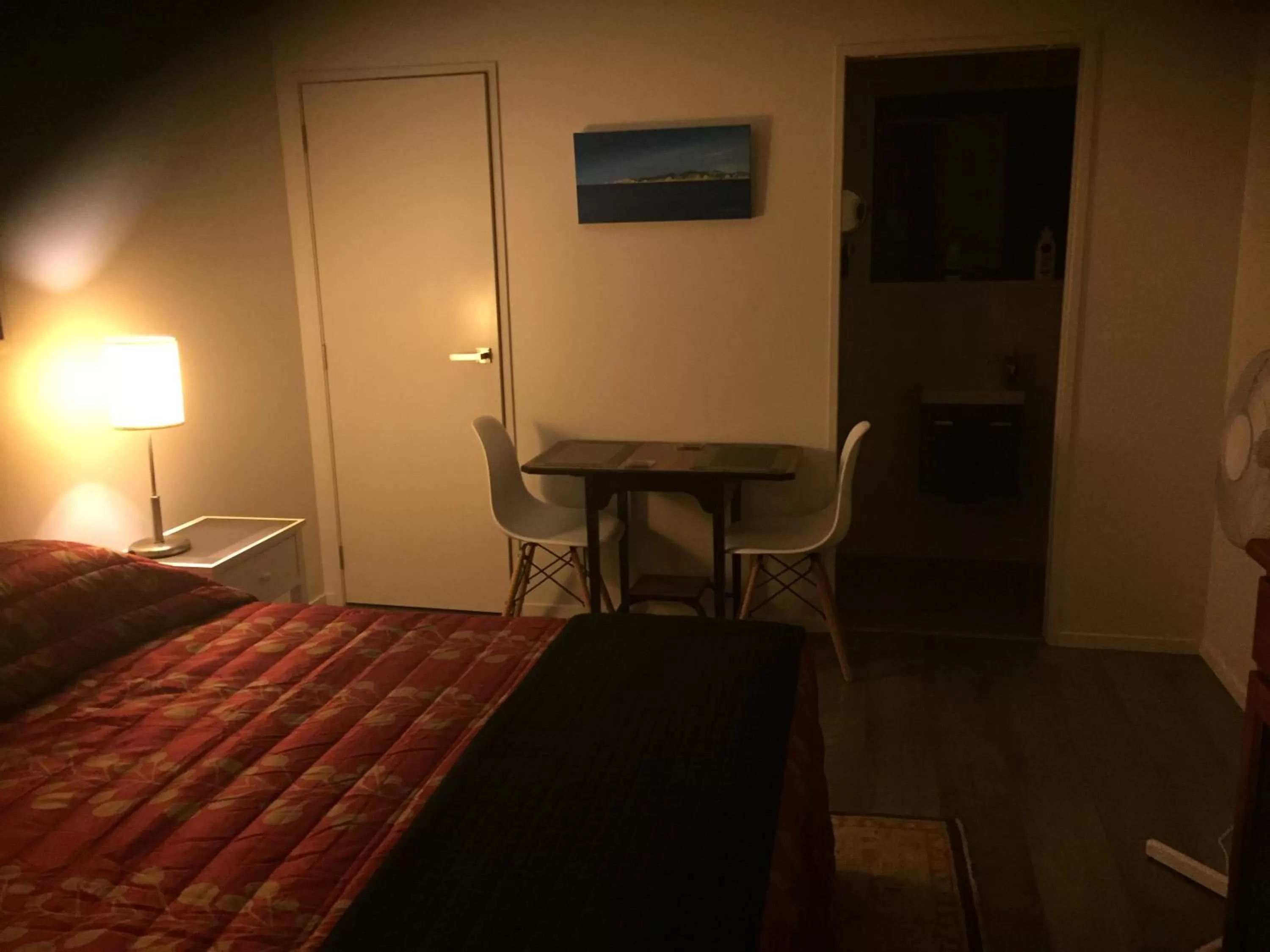 Breakfast, Bed in Accommodation in Frimley