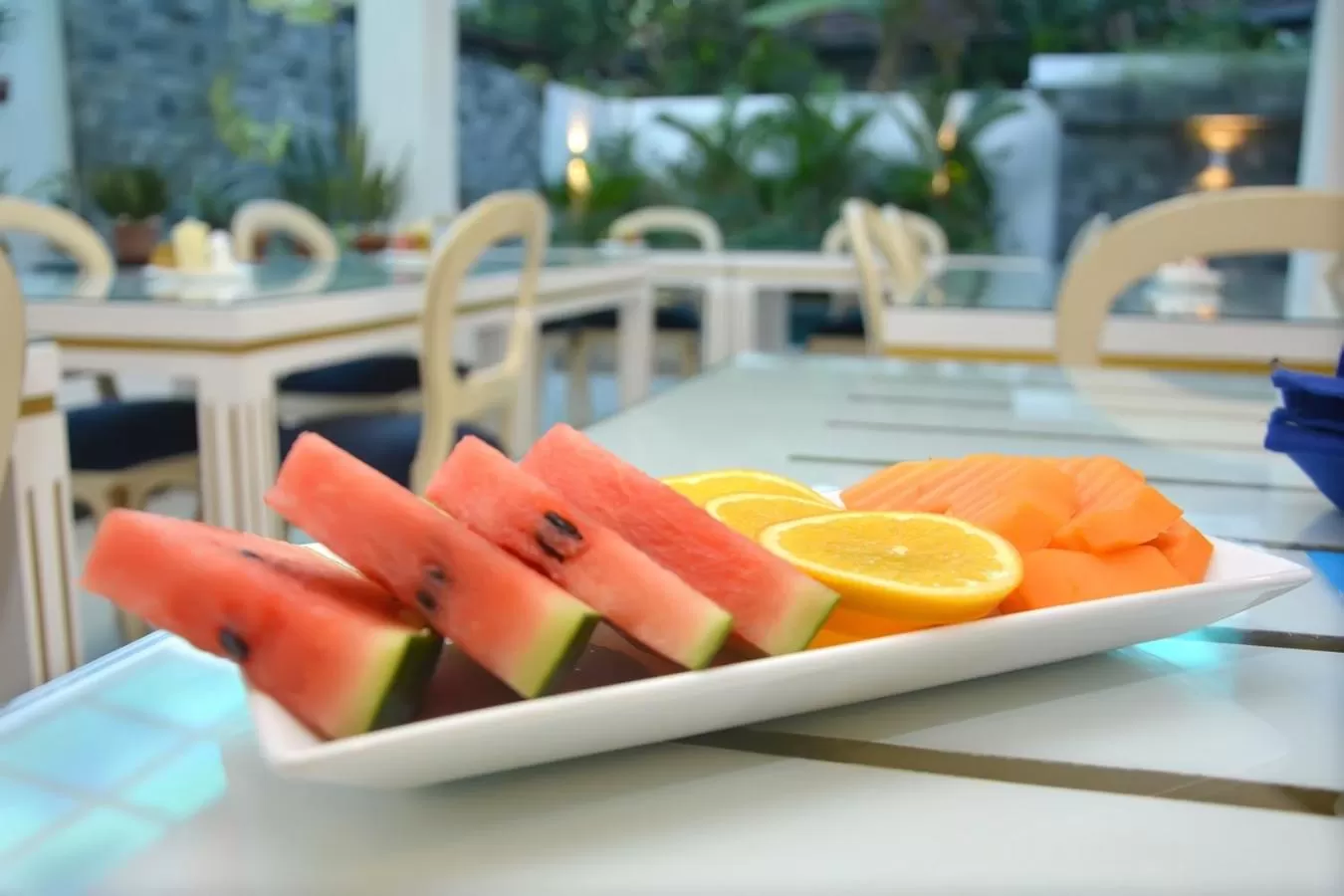 Food, Restaurant/Places to Eat in Negombo New Queen's Palace