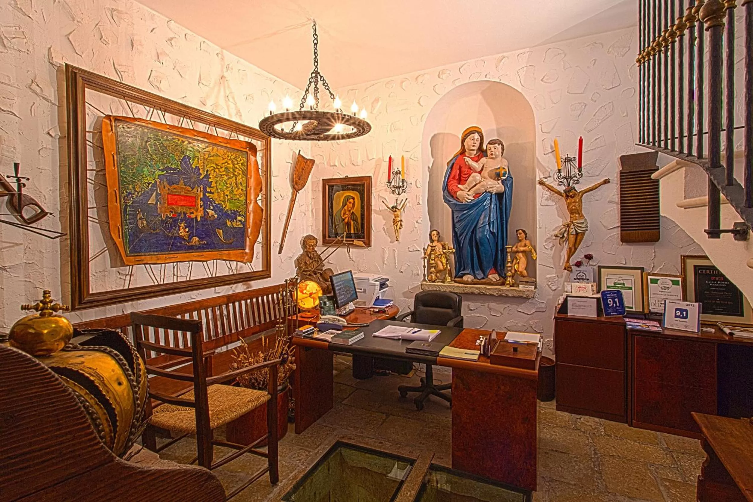 Communal lounge/ TV room in Villa Tuttorotto