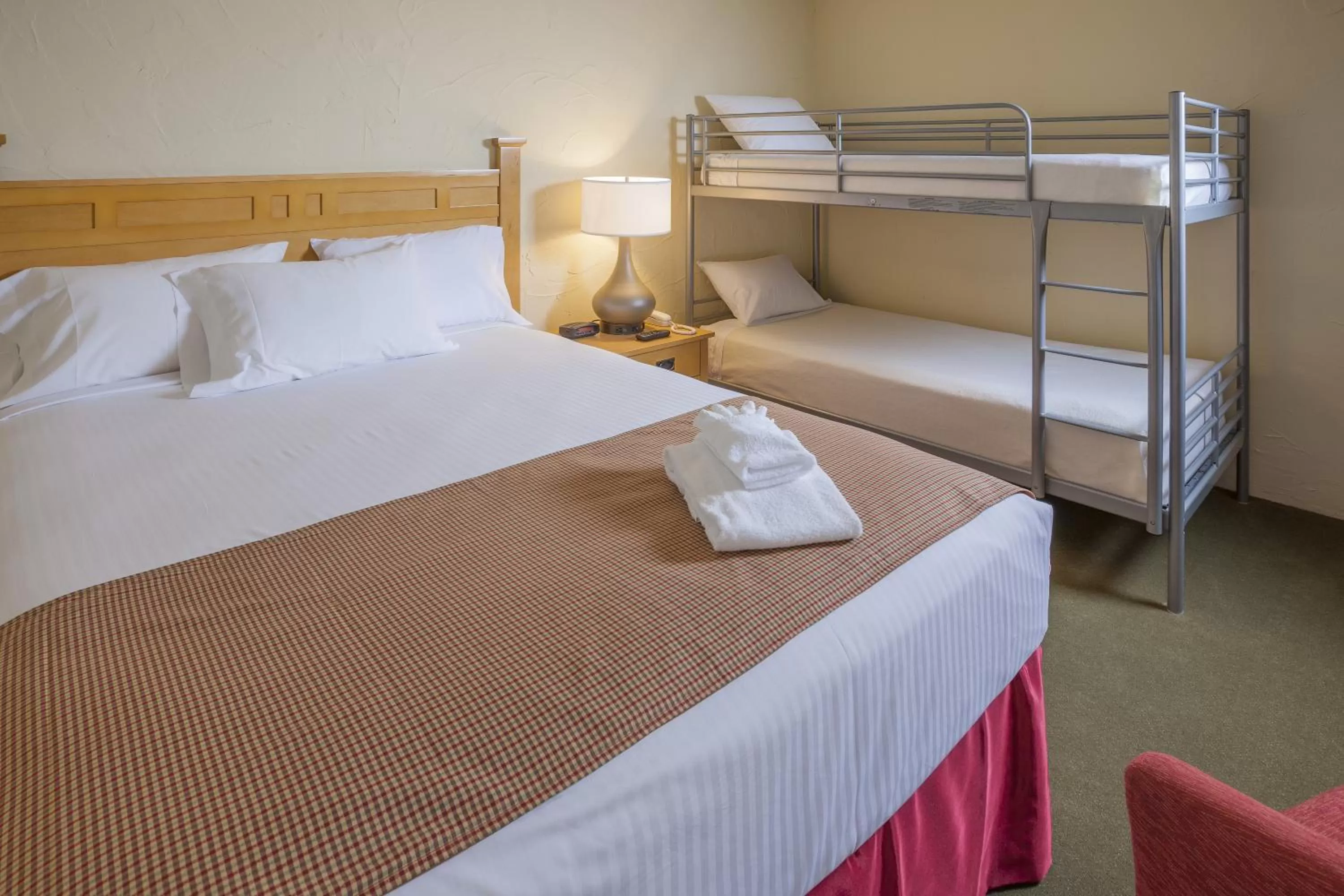 Shower, Bunk Bed in Lodge at Bromley