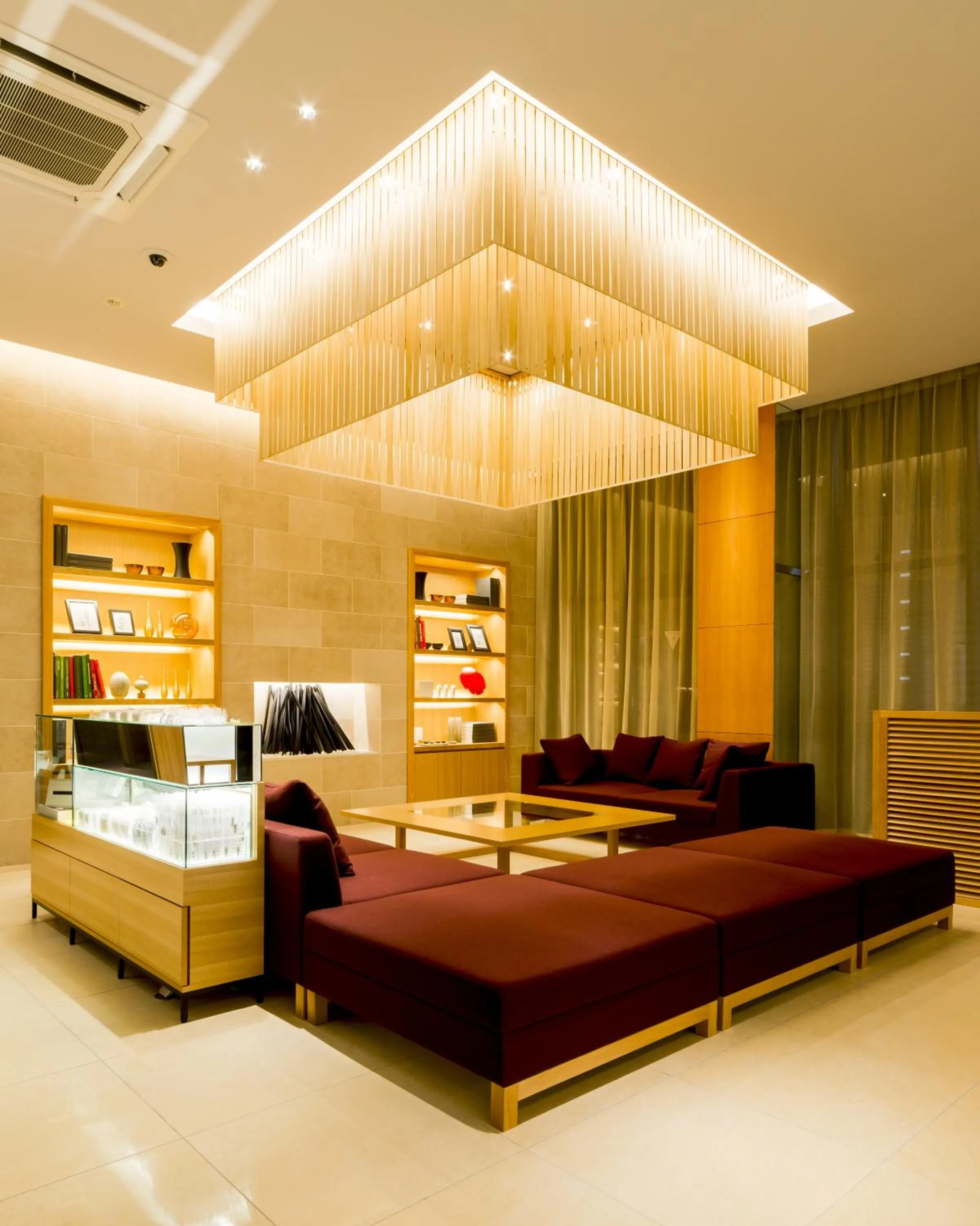 Lobby or reception, Bed in Candeo Hotels Fukuoka Tenjin