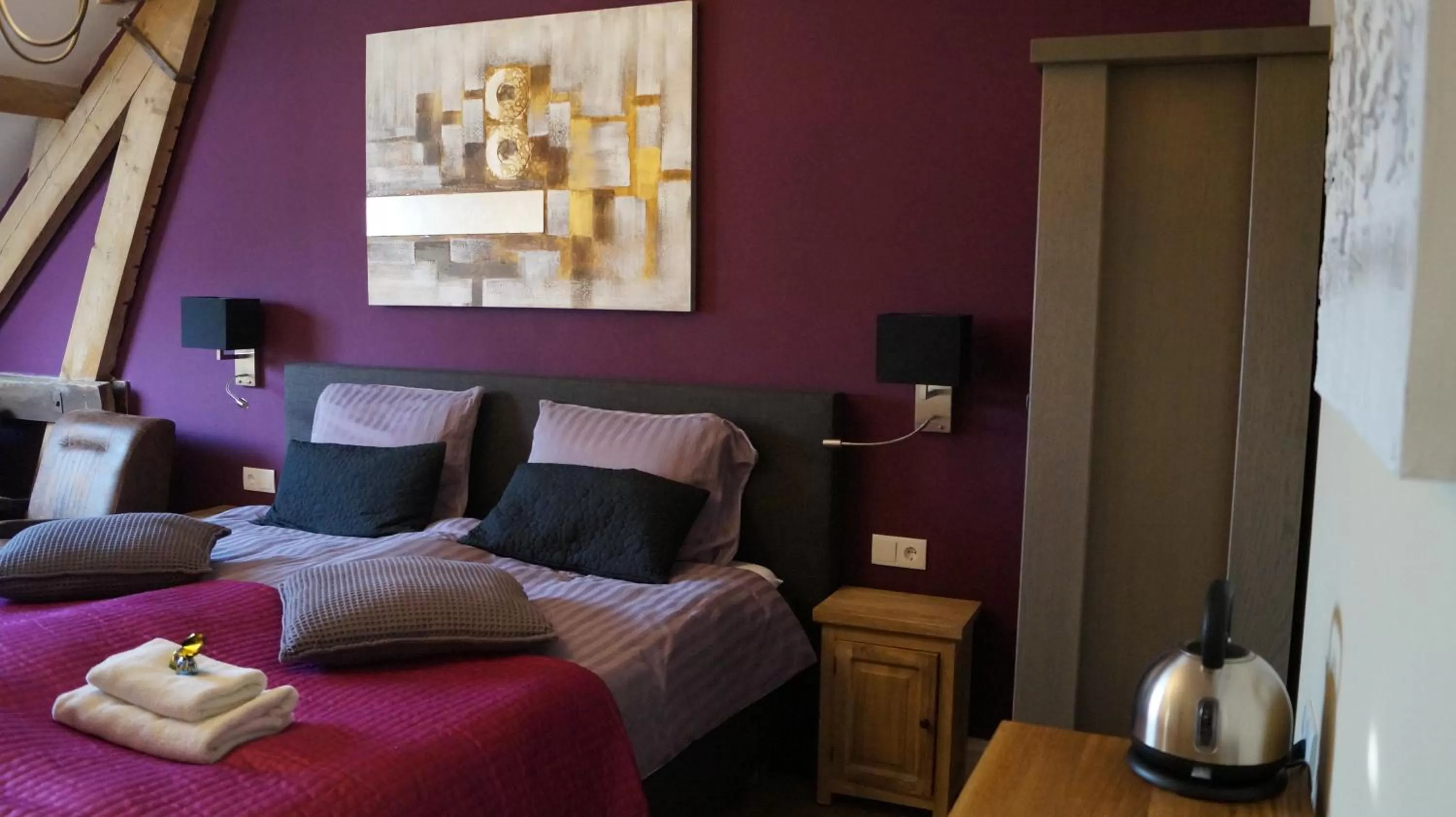 Bed in B&B Johannes-Hoeve