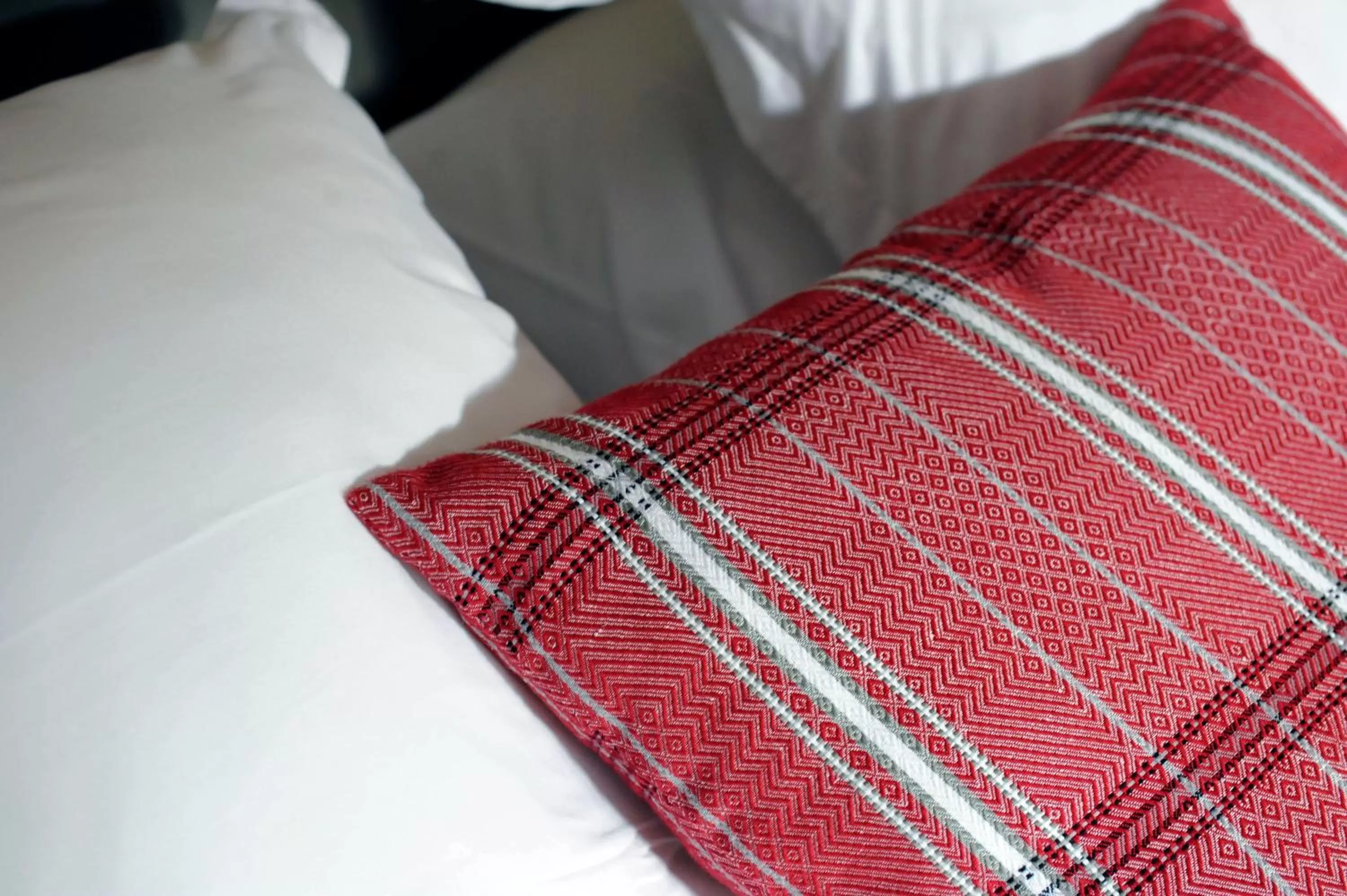Decorative detail, Bed in Logis Hôtel du Chêne