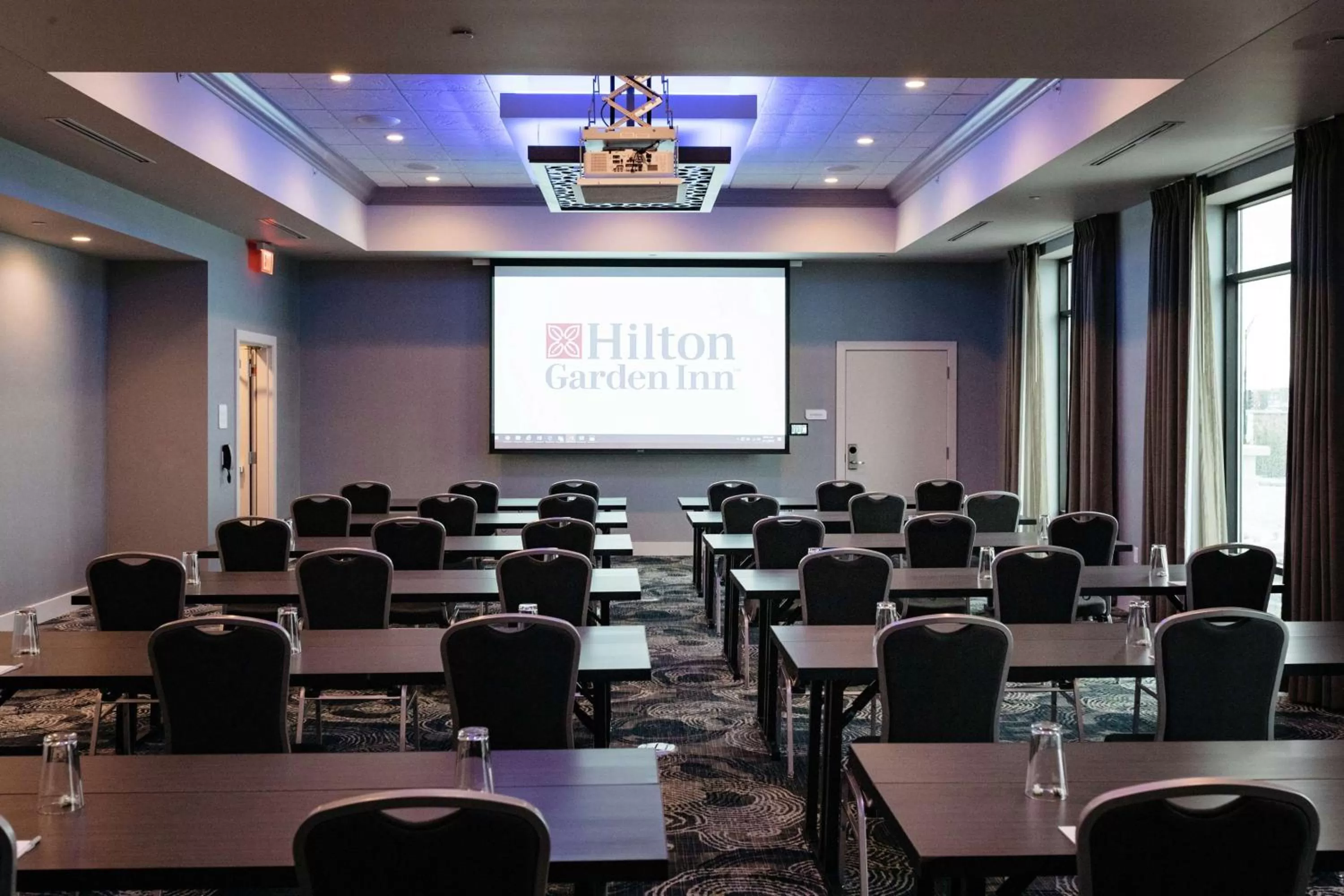 Meeting/conference room in Hilton Garden Inn Madison Sun Prairie