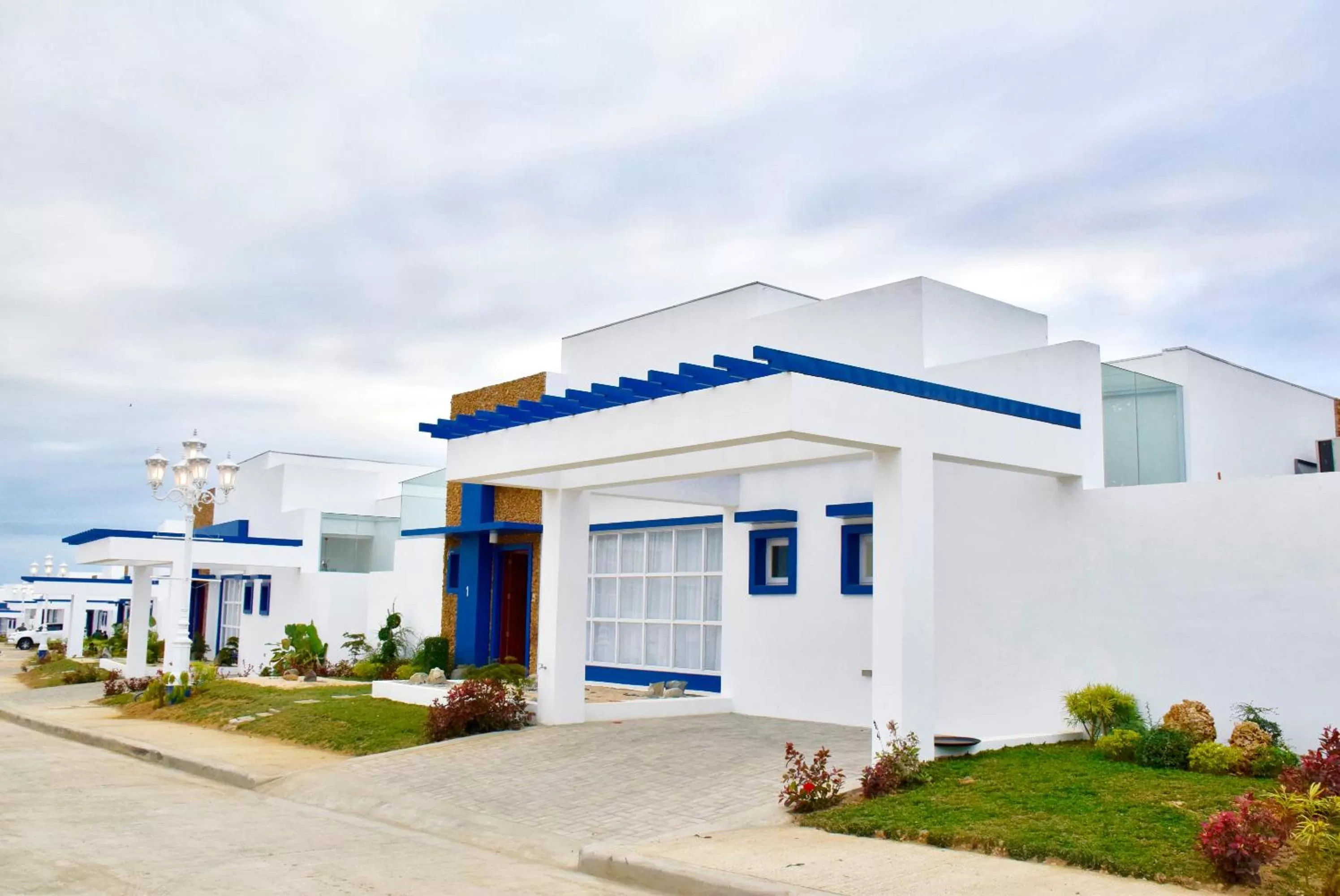 Thunderbird Resorts - Poro Point