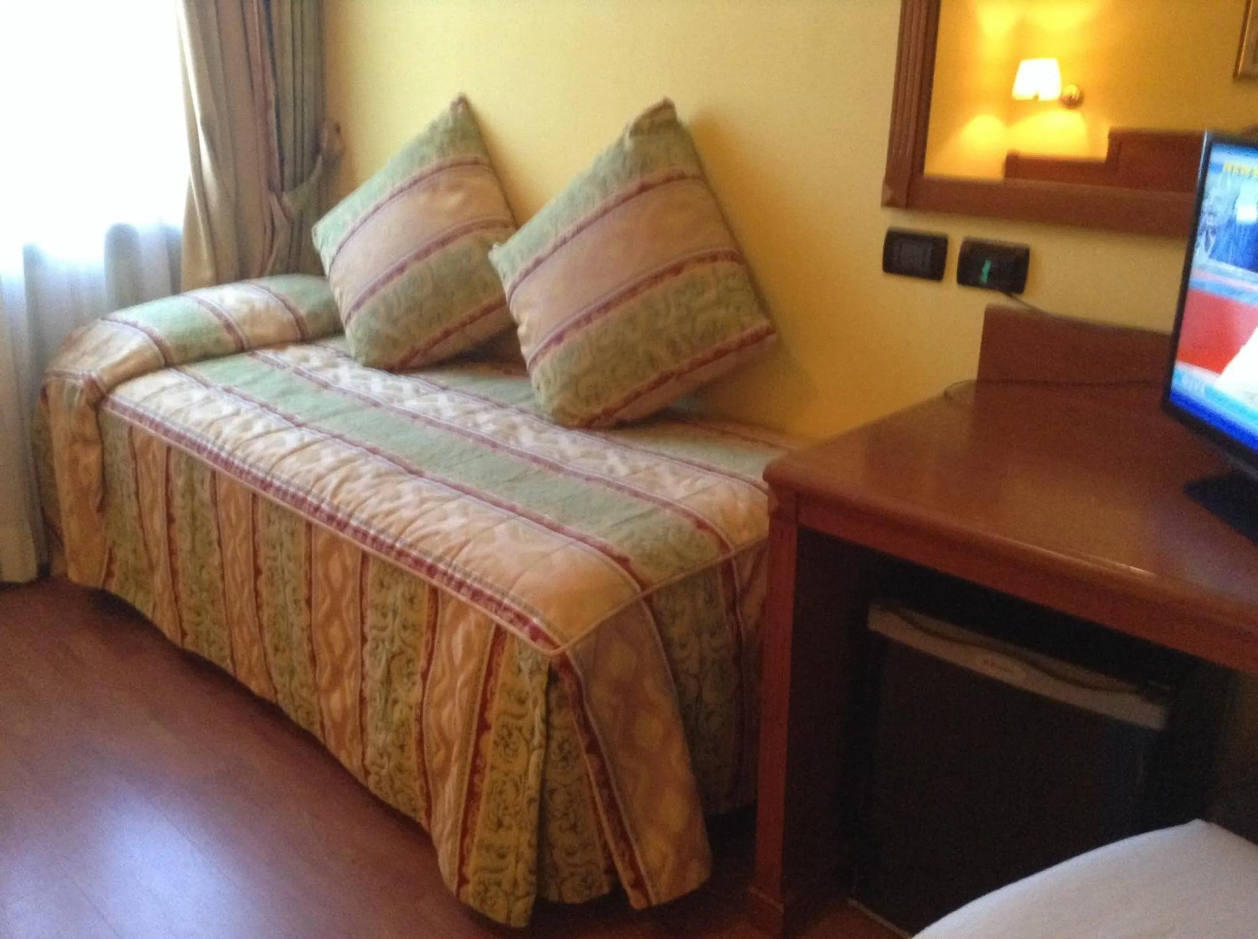 Bed in Hotel Cinzia Ristorante Christian e Manuel