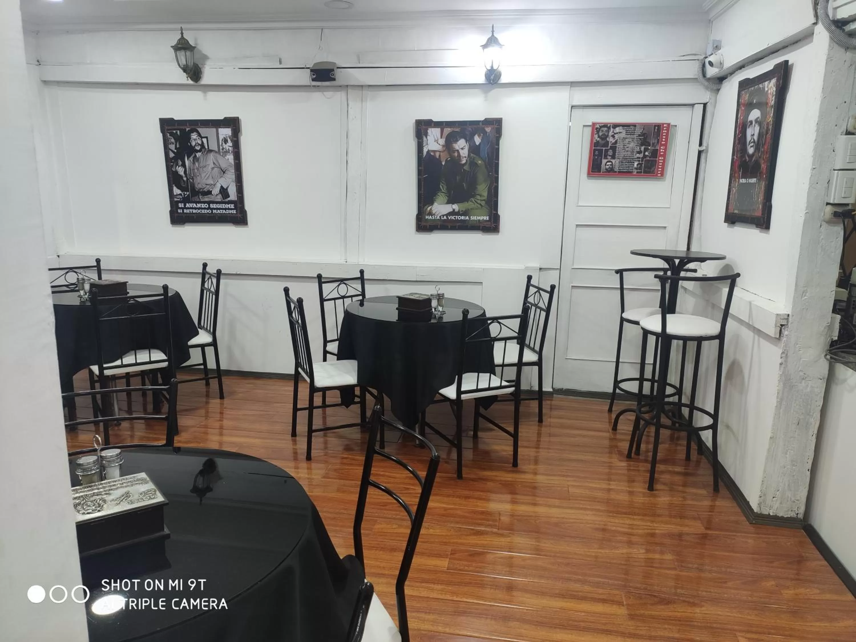 Restaurant/Places to Eat in Hotel el Che No apto para corruptos