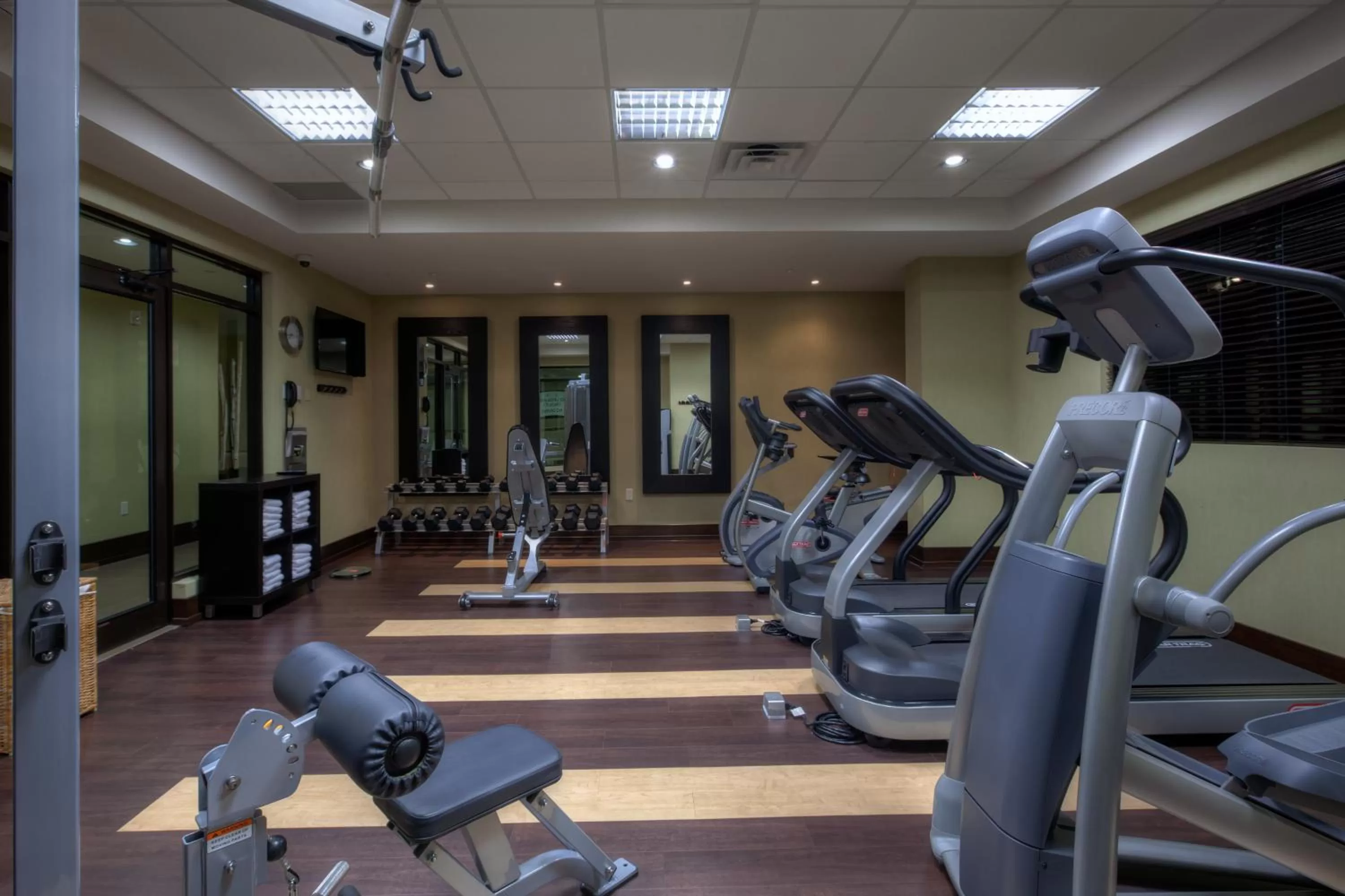 Fitness centre/facilities in Staybridge Suites Hamilton - Downtown by IHG