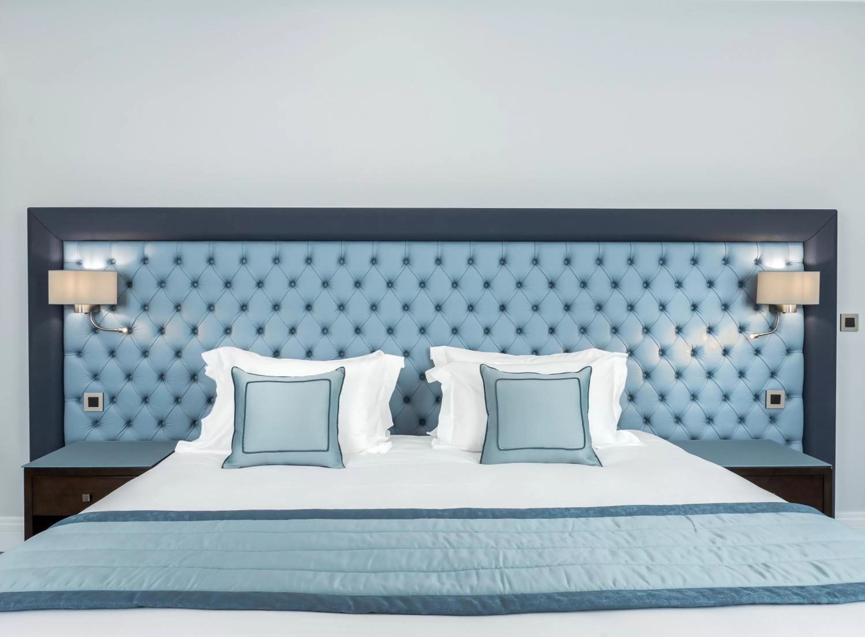 Deluxe Double Room in Villa Genesis