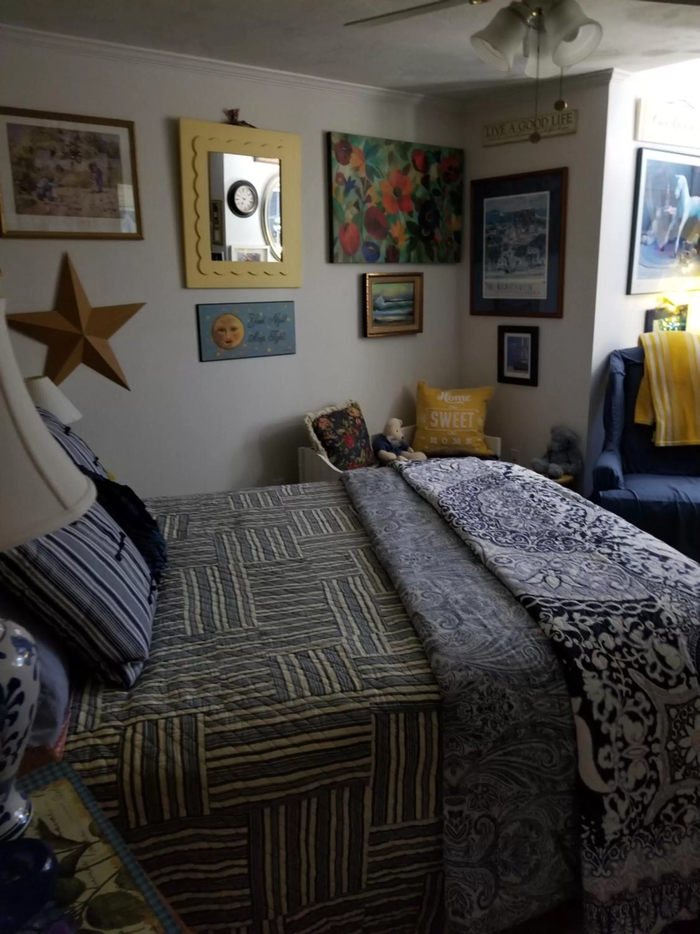 Bedroom in Inn 38 Oak Bluff Circle