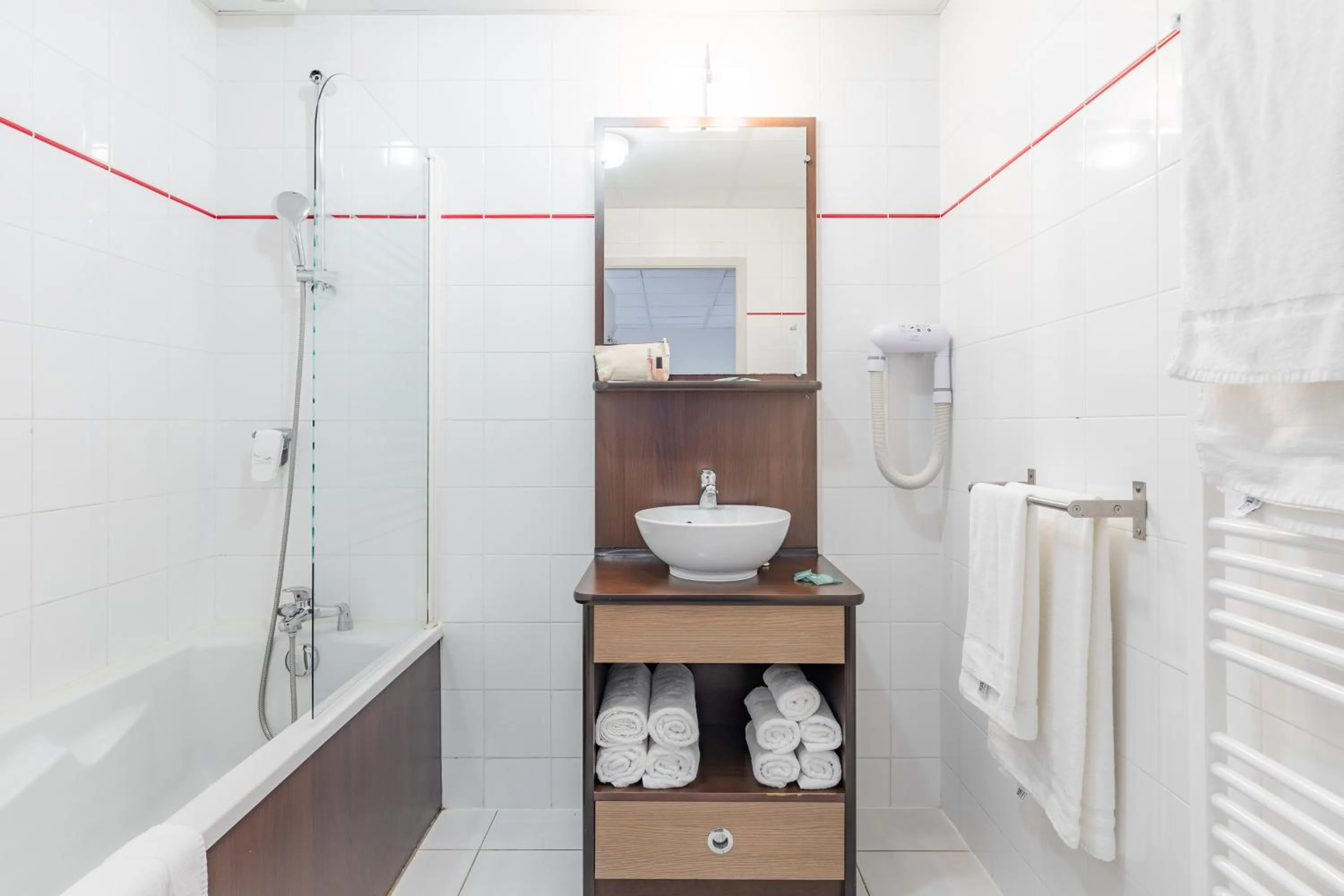 Bathroom in Appart'City Confort Agen Centre