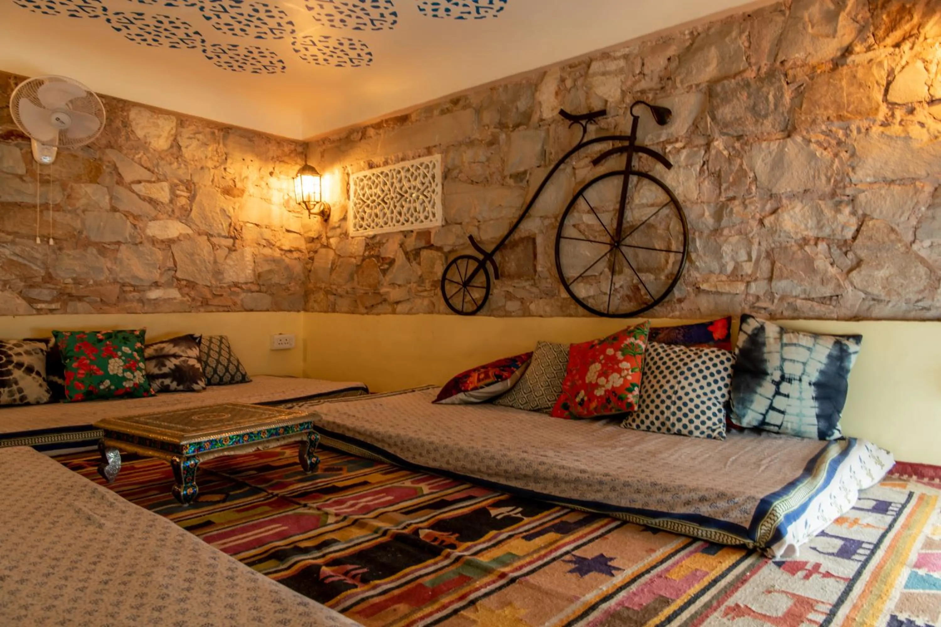 Bed in Jaipur Jantar Hostel