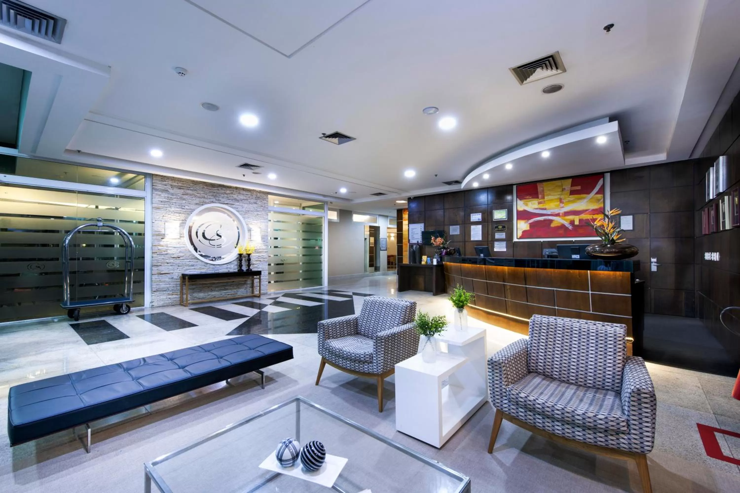 Lobby or reception in Comfort Suites Macaé