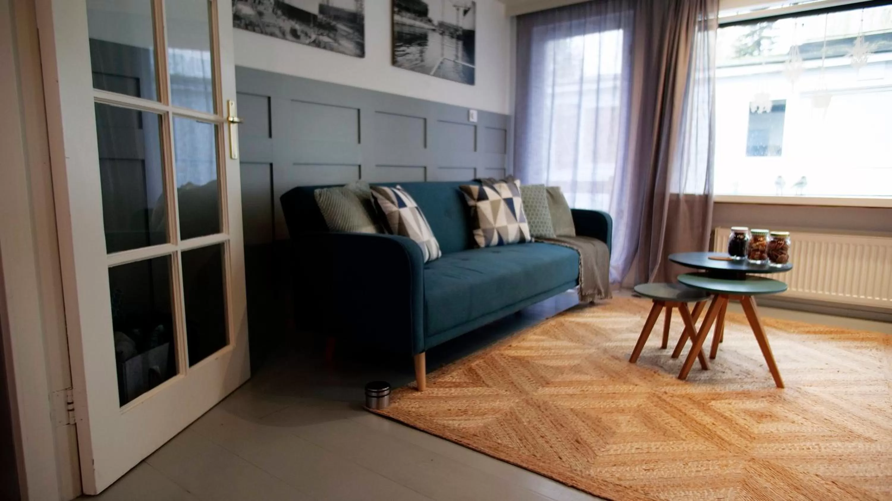 Living room, Seating Area in Houseboat apartment with water terrace, free parking, free bikes & fast wifi