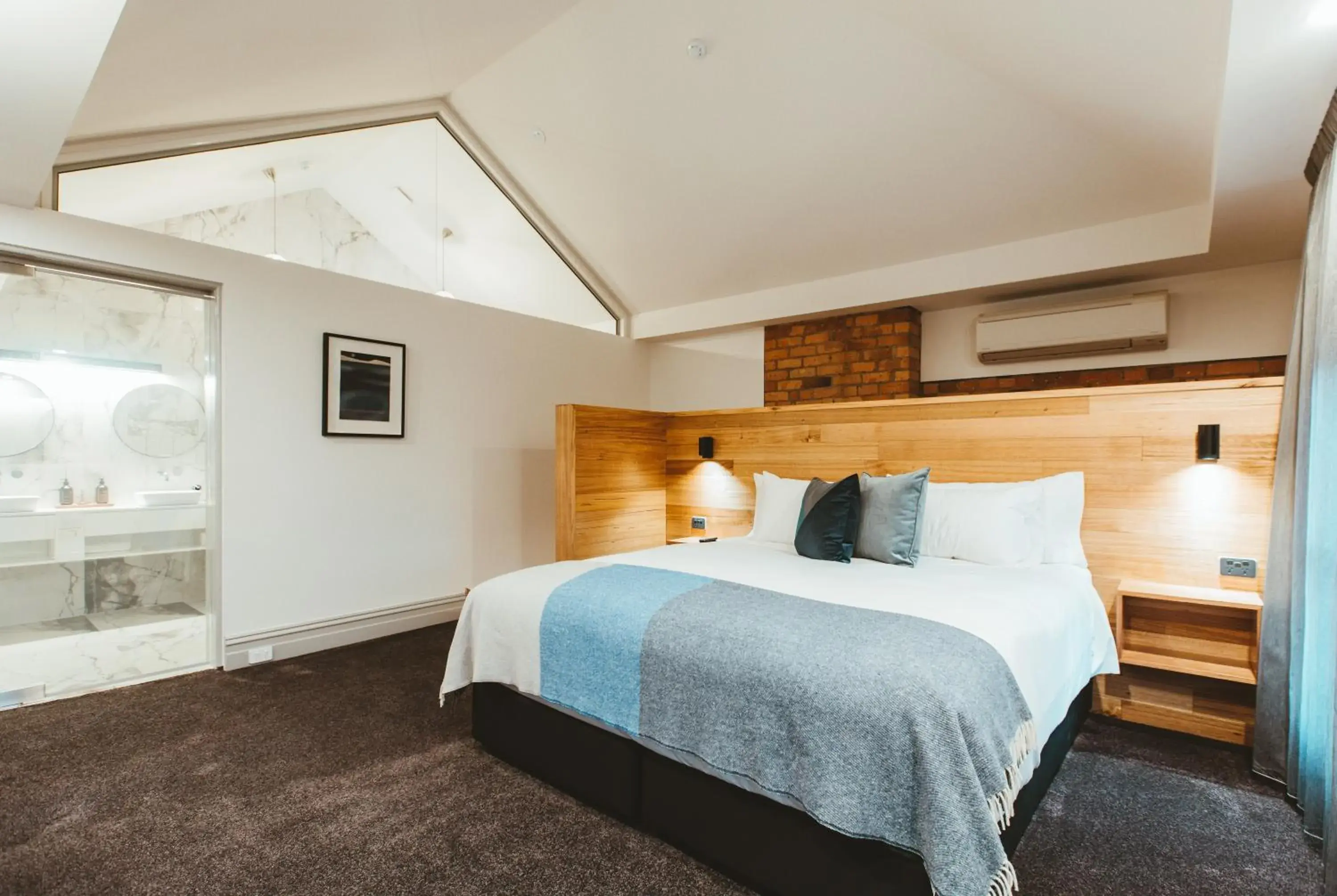 Two-Bedroom Studio - Hunter in Maylands Lodge Two-Bedroom Studio - Hunter in Maylands Lodge