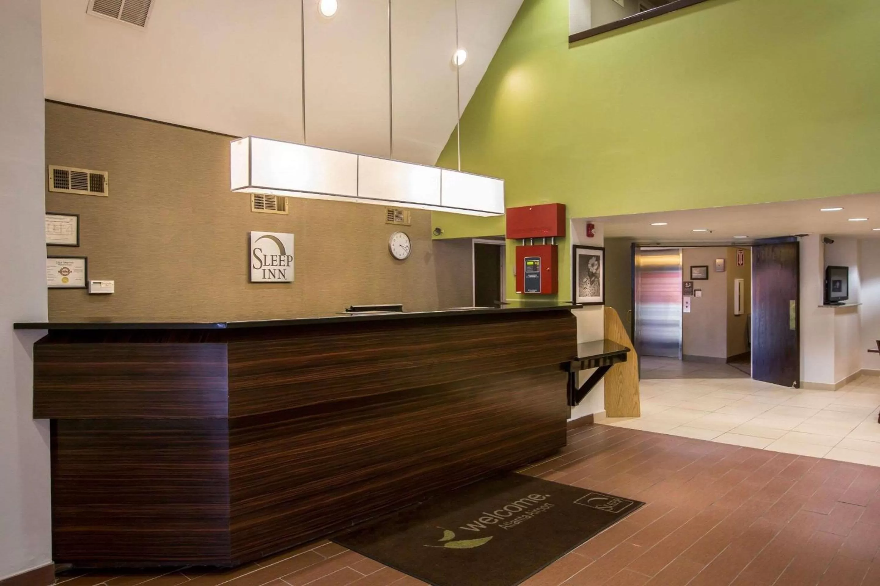 Lobby or reception in Sleep Inn Atlanta Airport