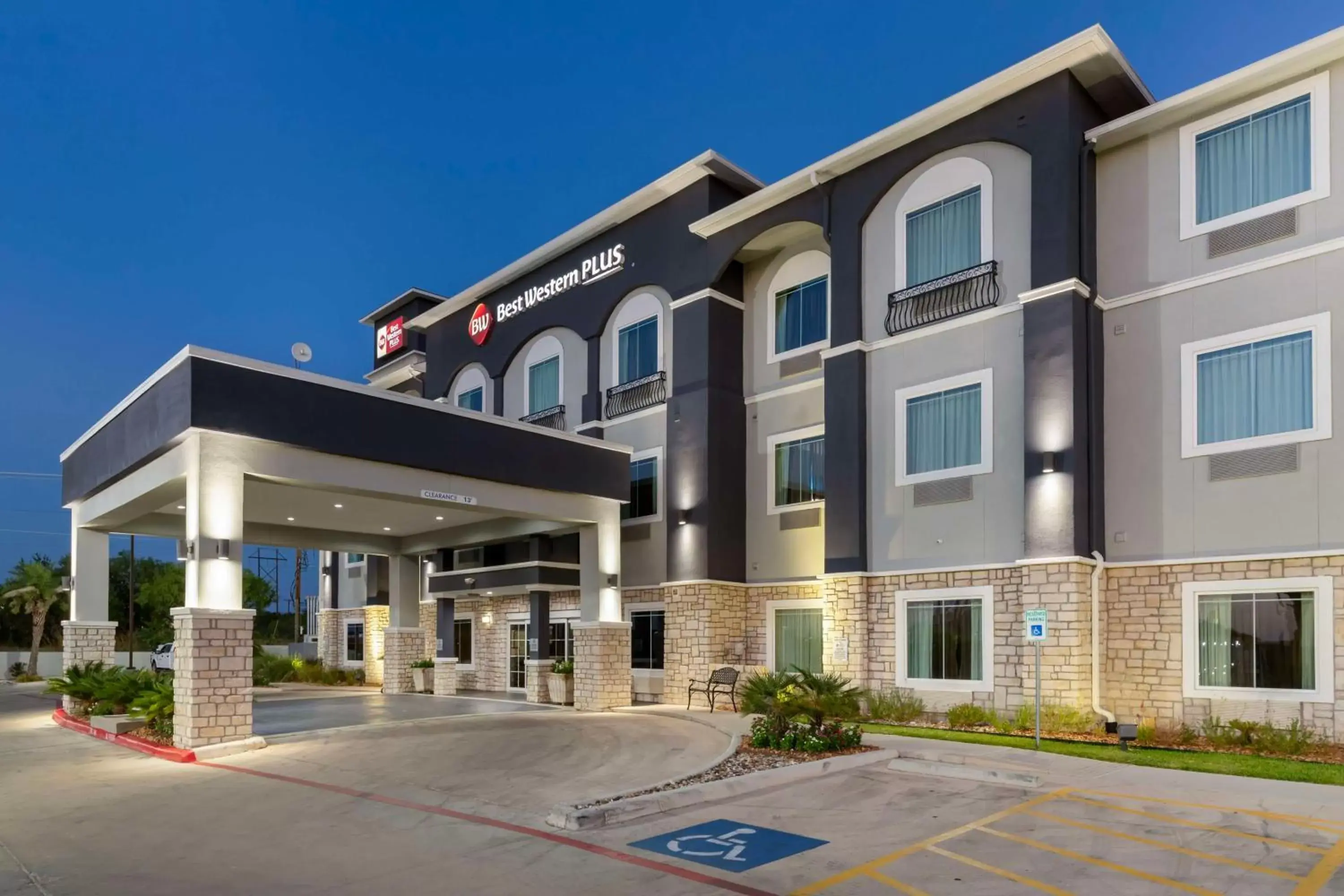 Best Western Plus Pleasanton Hotel Best Western Plus Pleasanton Hotel