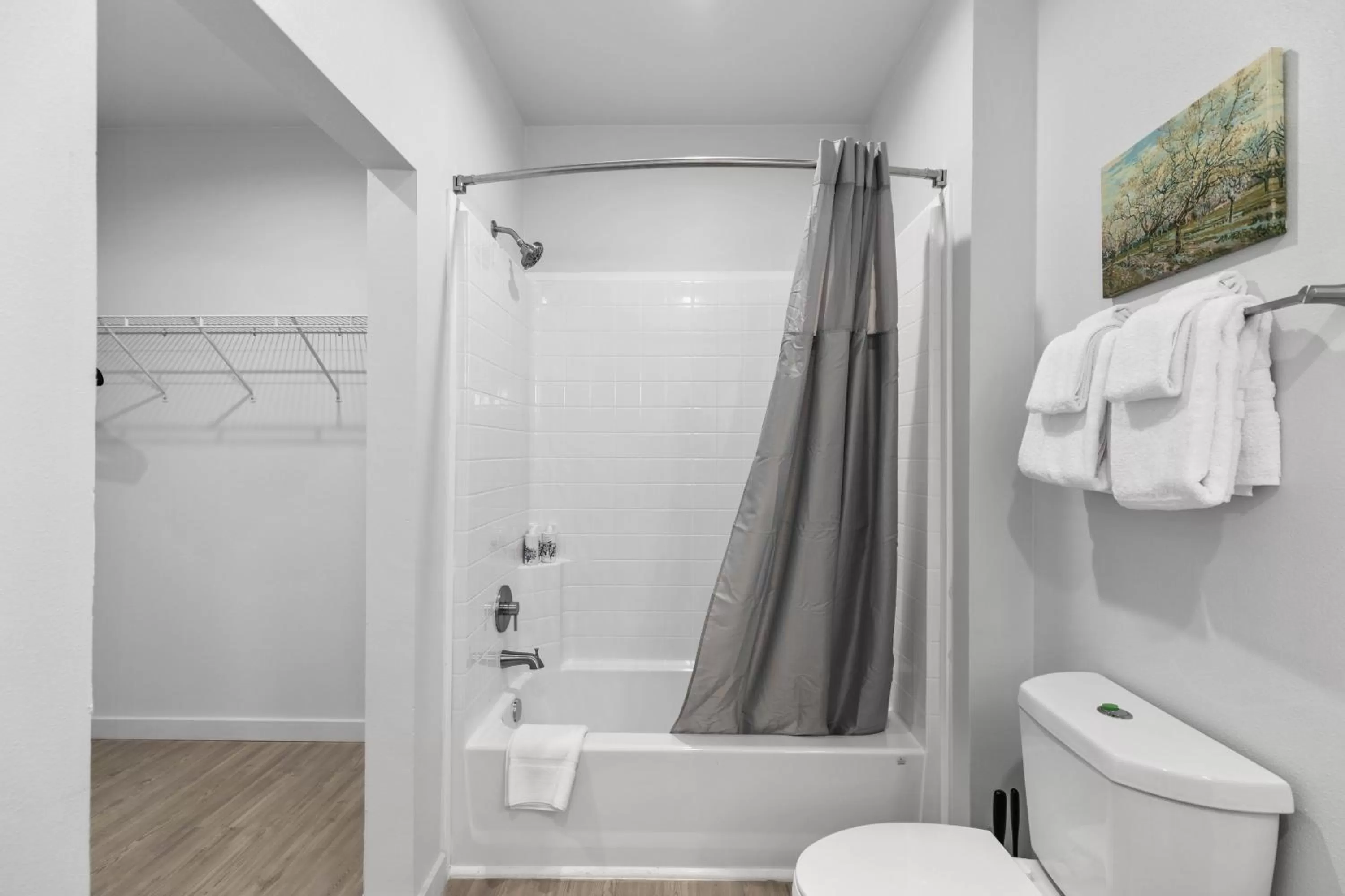 Bathroom in Flatz432 Apartments by Barsala