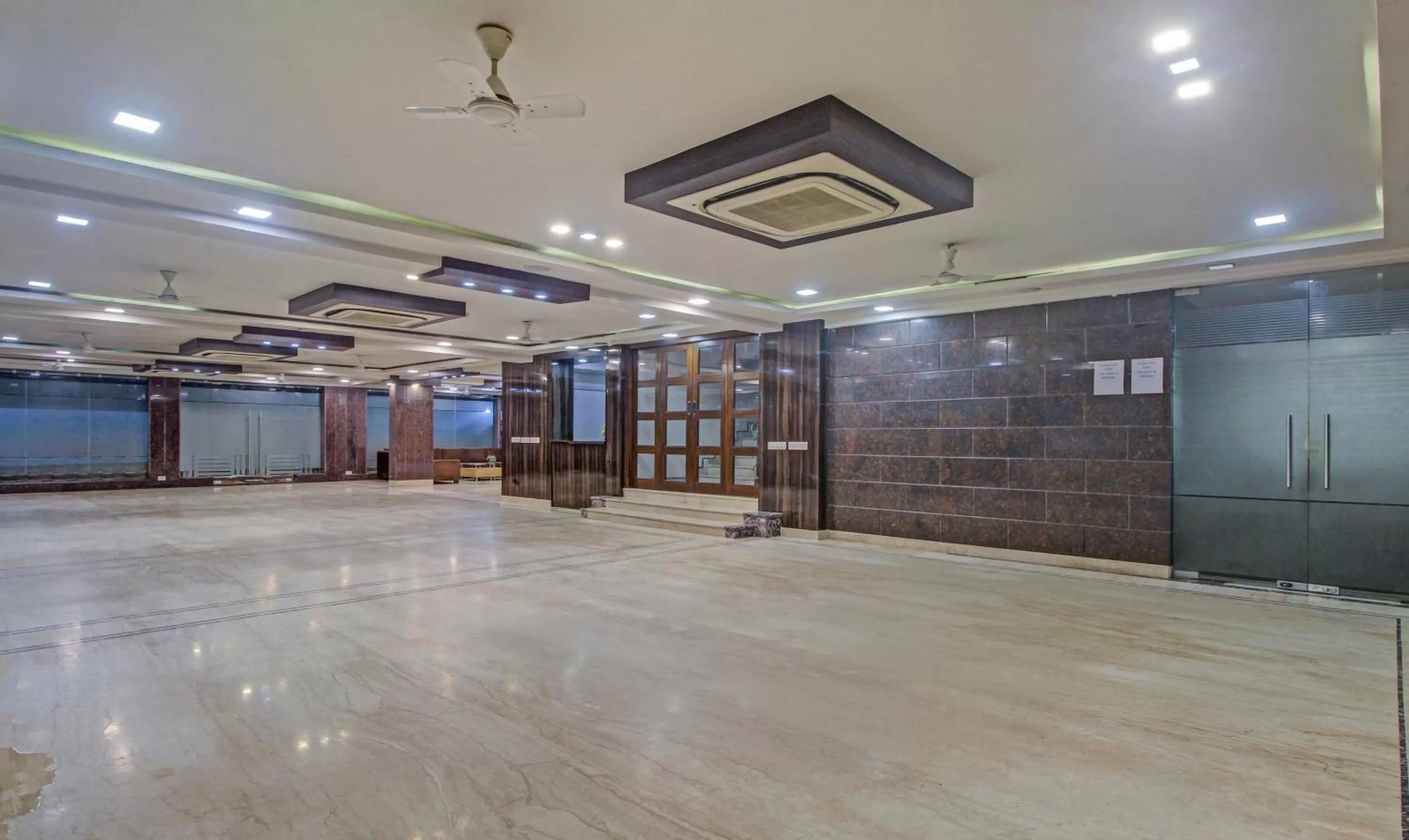 Banquet/Function facilities in Treebo Sreema Saltlake Near City Centre Mall