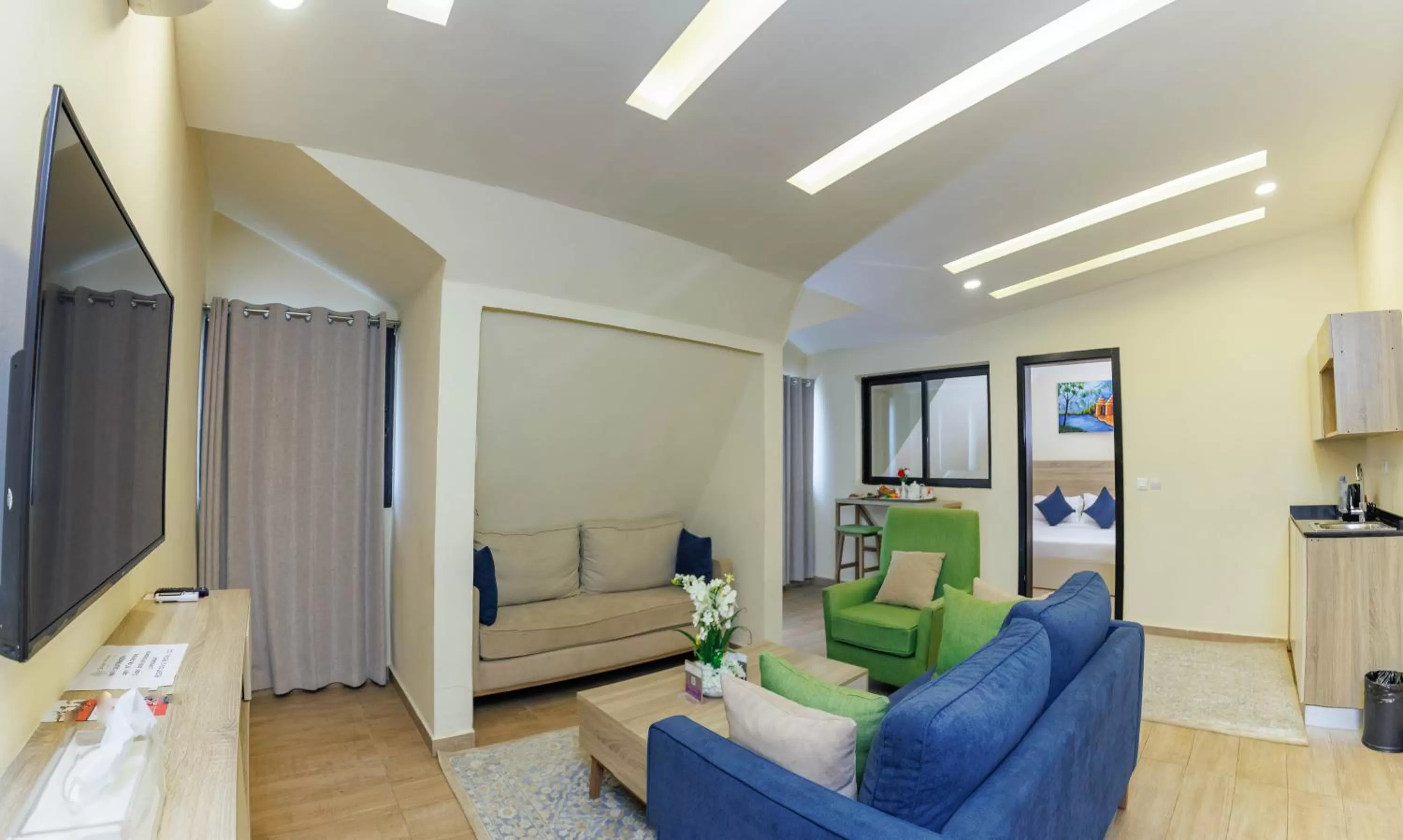 Living room in Silver Moon Hotel