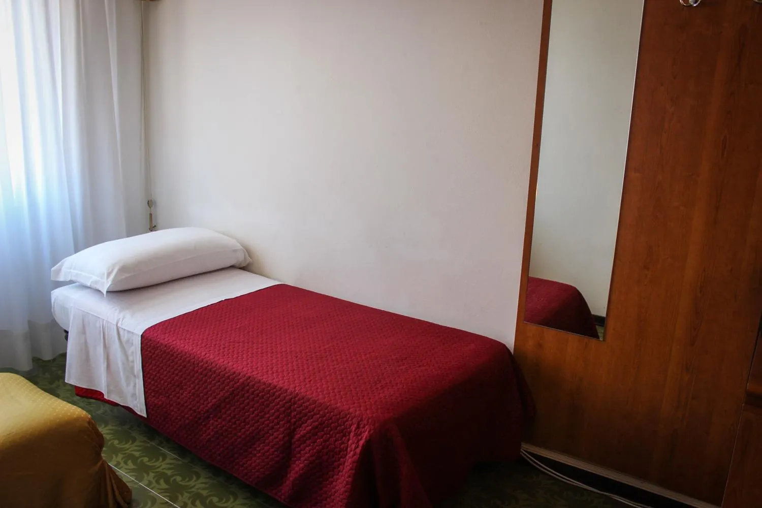 Bed in Hotel Centrale