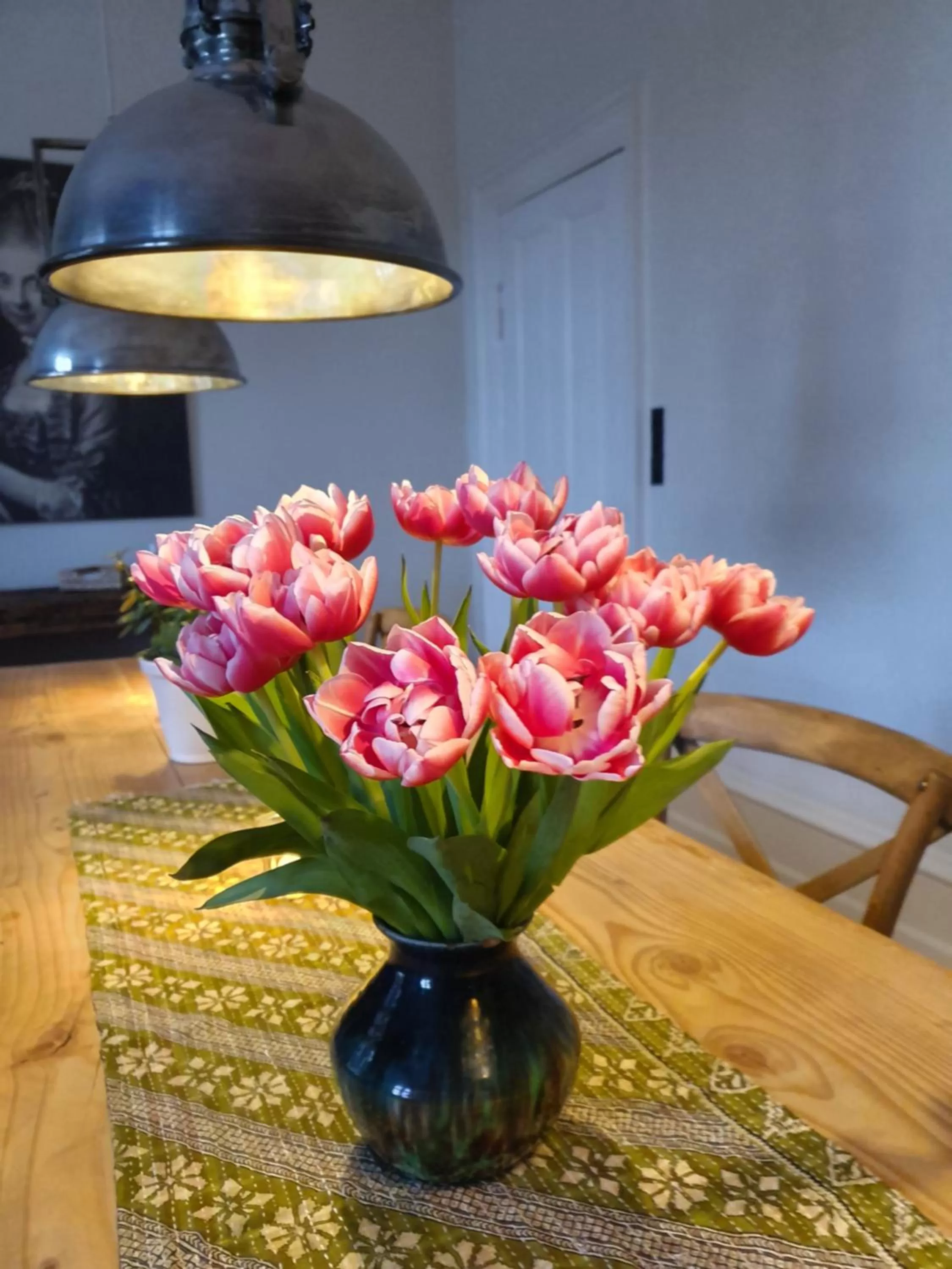 Restaurant/places to eat in Edelsminde Bed & Breakfast