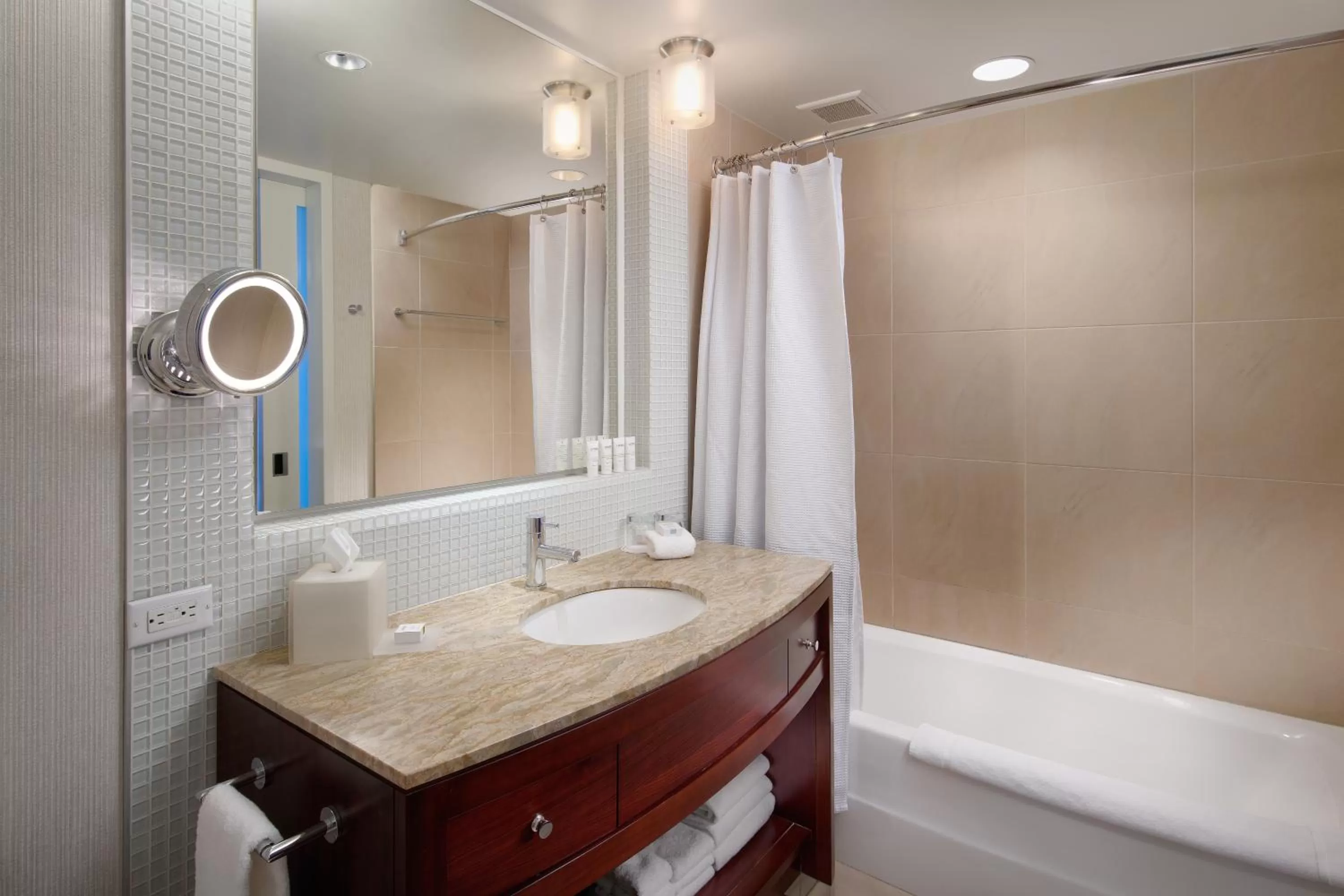 Bathroom in InterContinental San Francisco by IHG