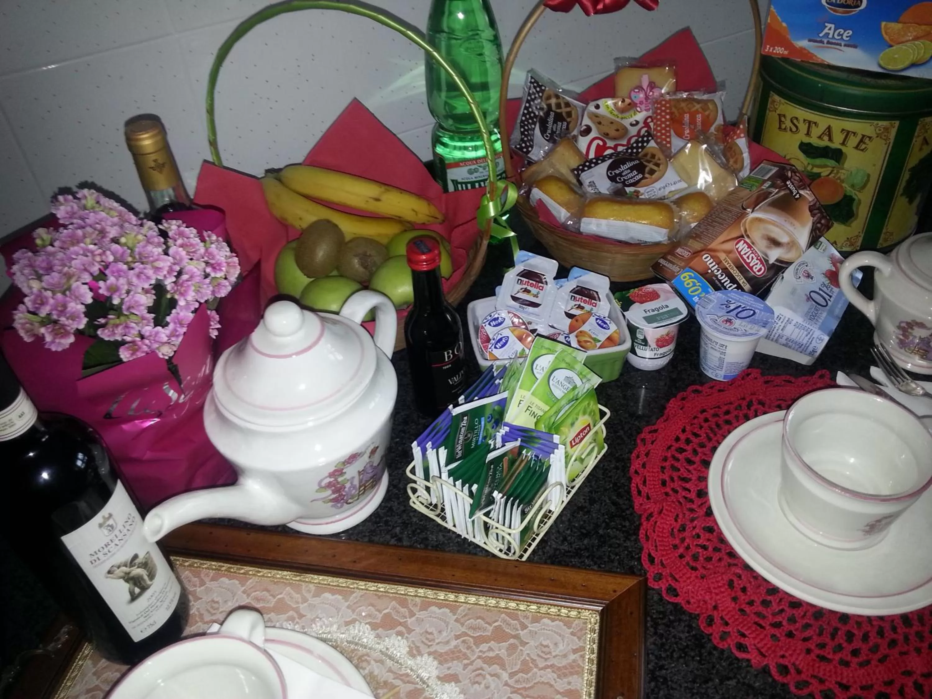 Buffet breakfast in Appartamenti Speedy