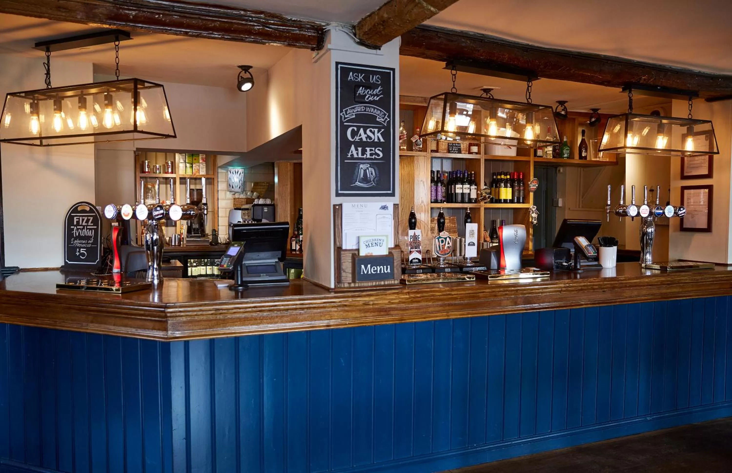 Lounge or bar in Pen and Parchment by Greene King Inns