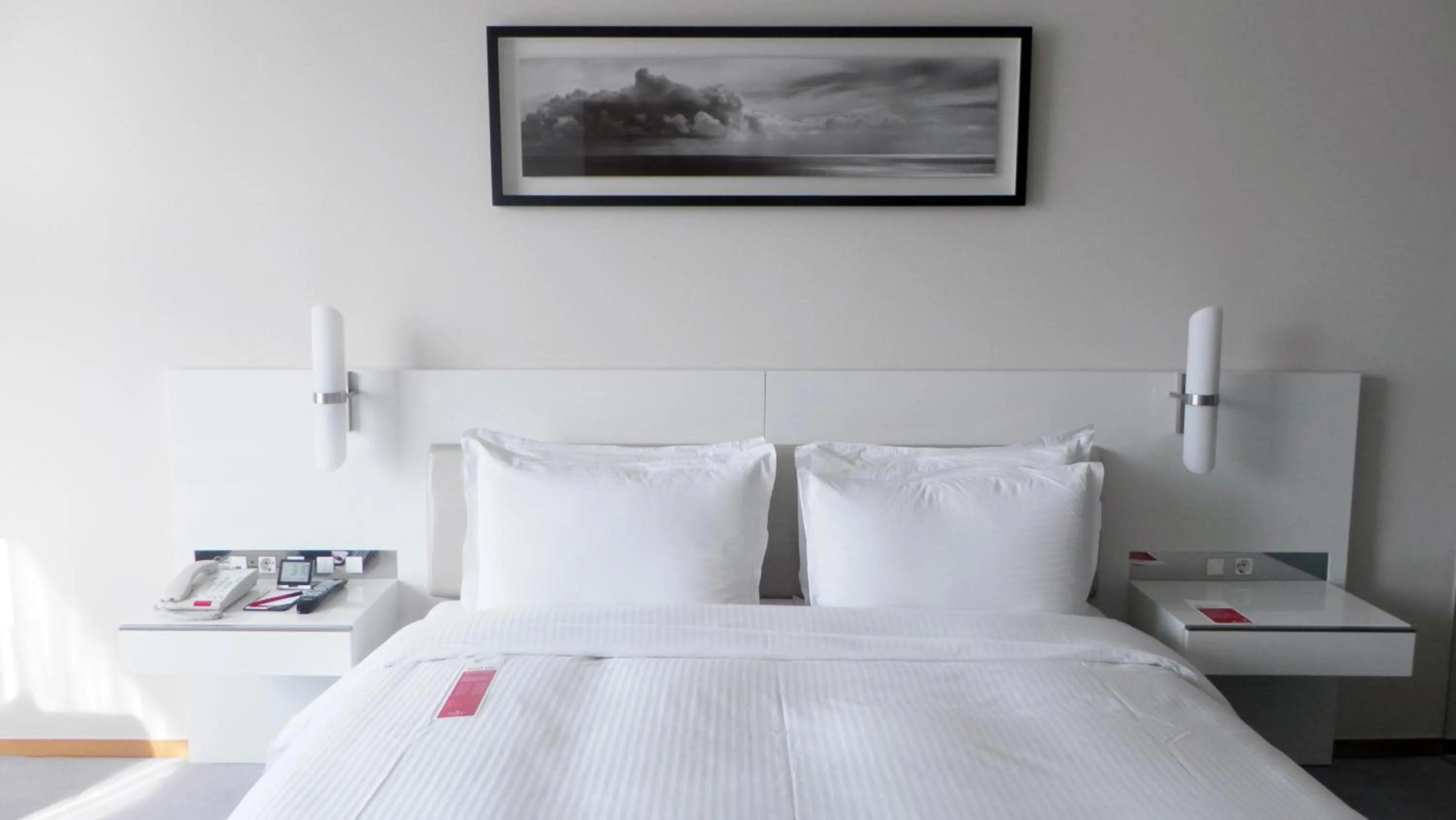 Bed in Ramada Plaza by Wyndham Suwon