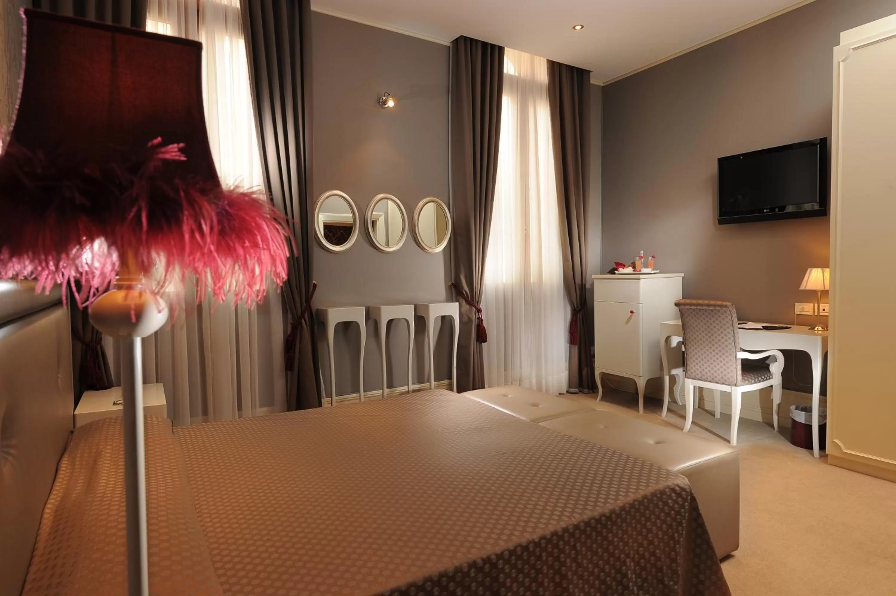 Shower, Bed in Hotel Ai Due Principi