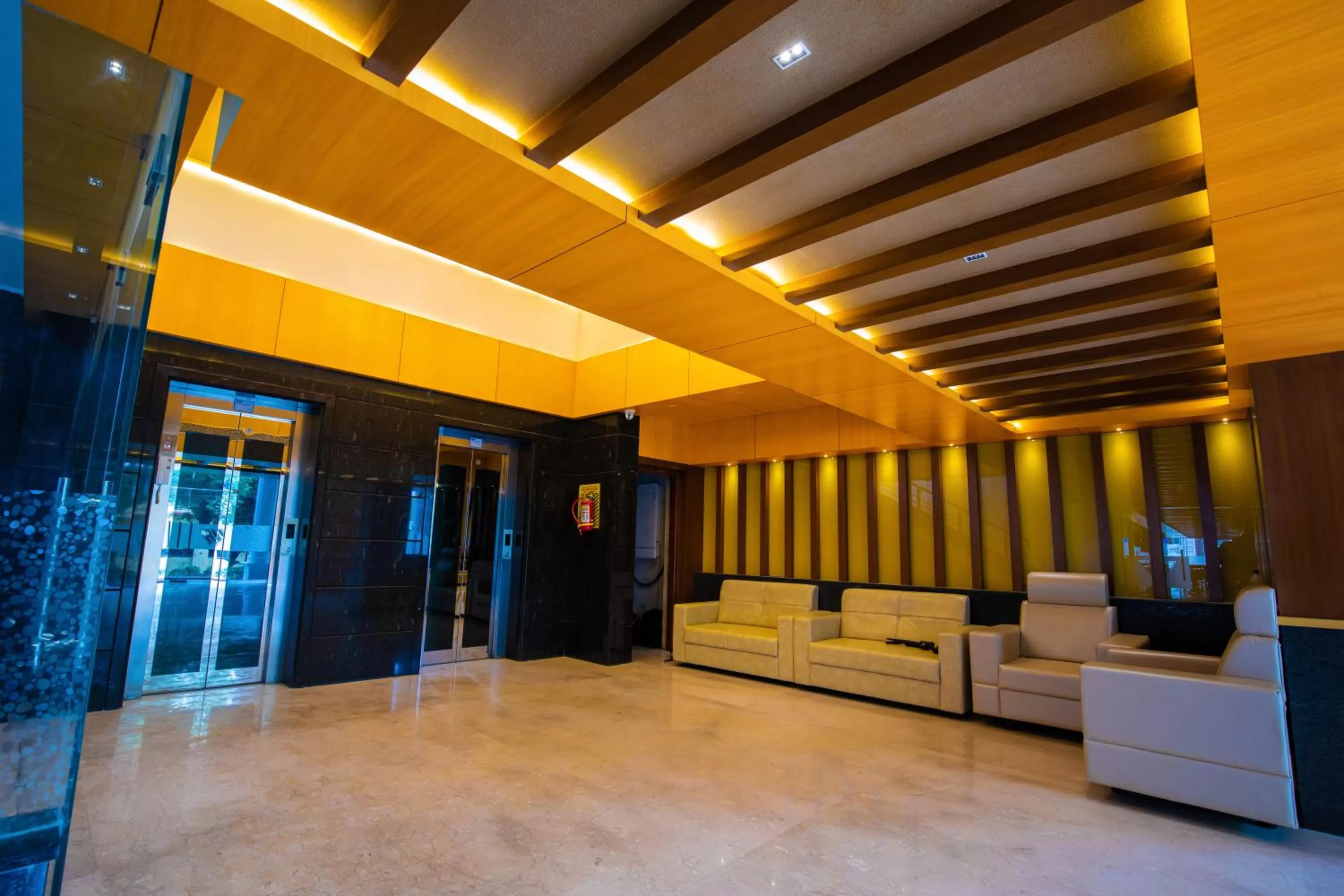 Lobby or reception in HOTEL VIJAYARANI