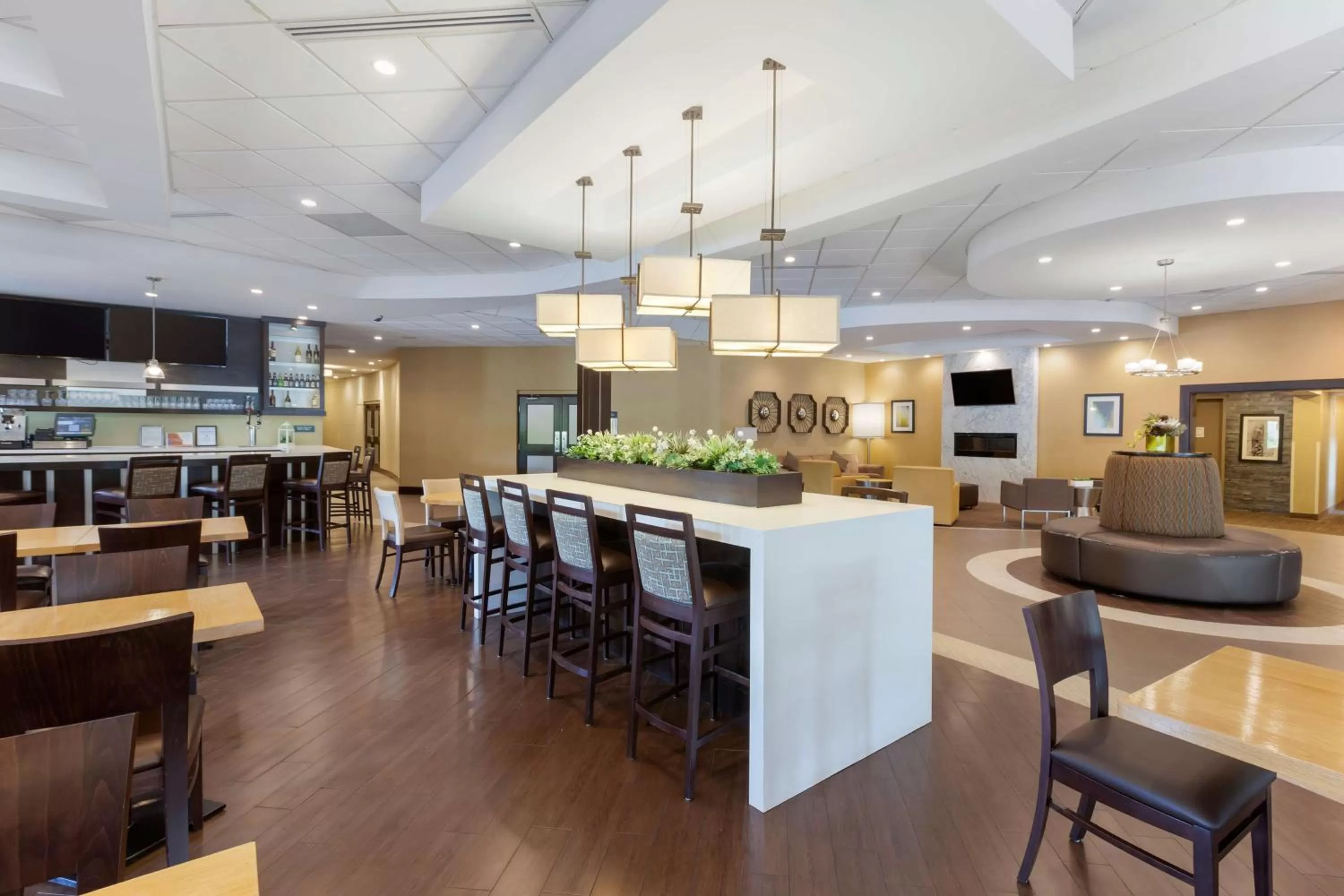 Restaurant/places to eat in Best Western Plus Leamington Hotel & Conference Centre