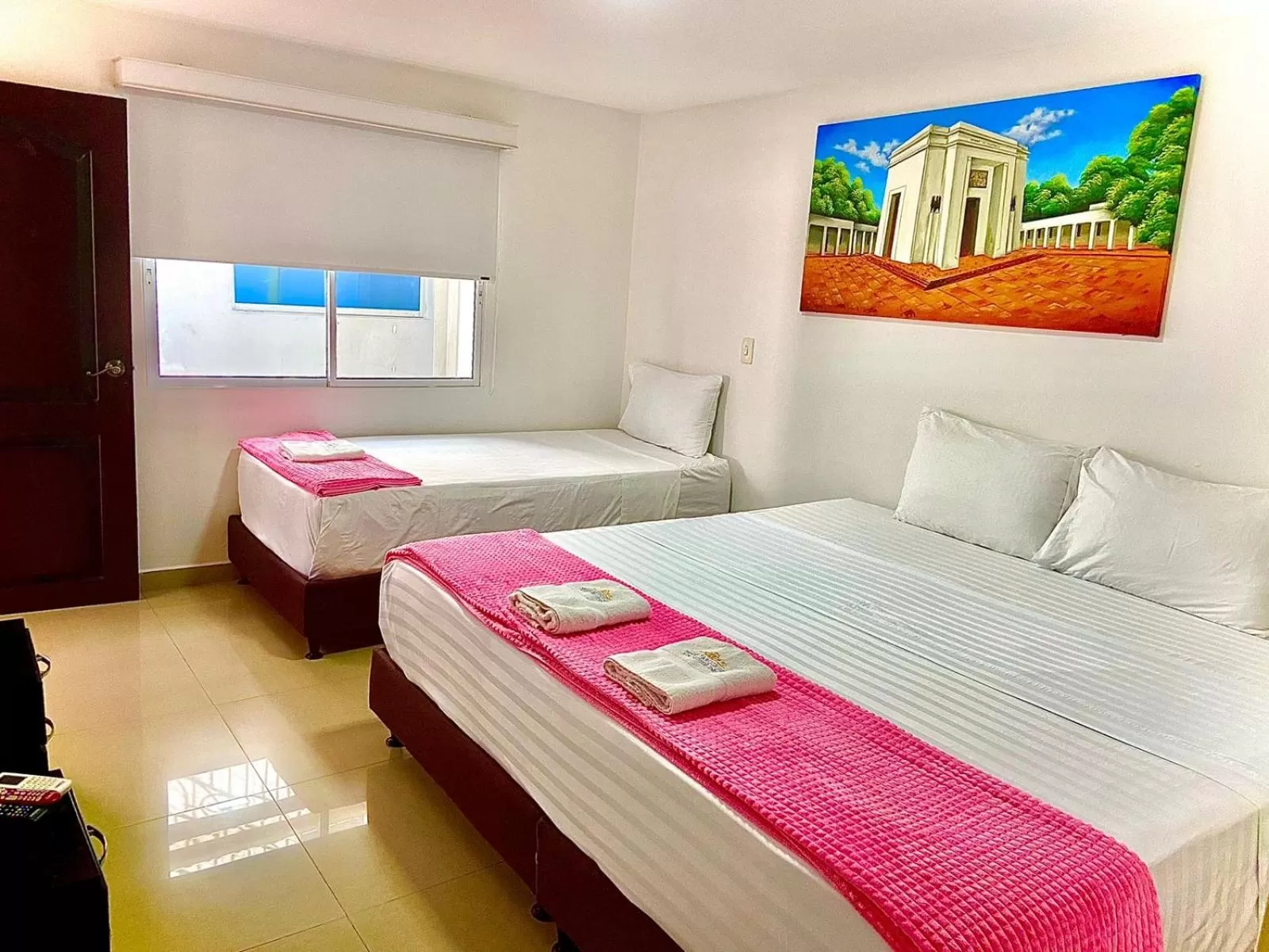 Photo of the whole room, Bed in Hotel Parque de los Novios Inn