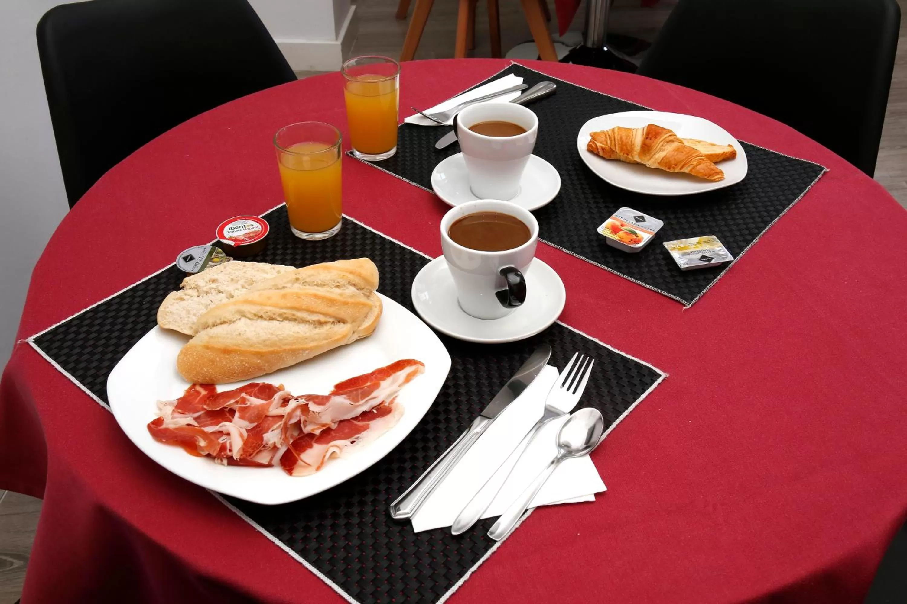 Breakfast in Vitium Urban Suites