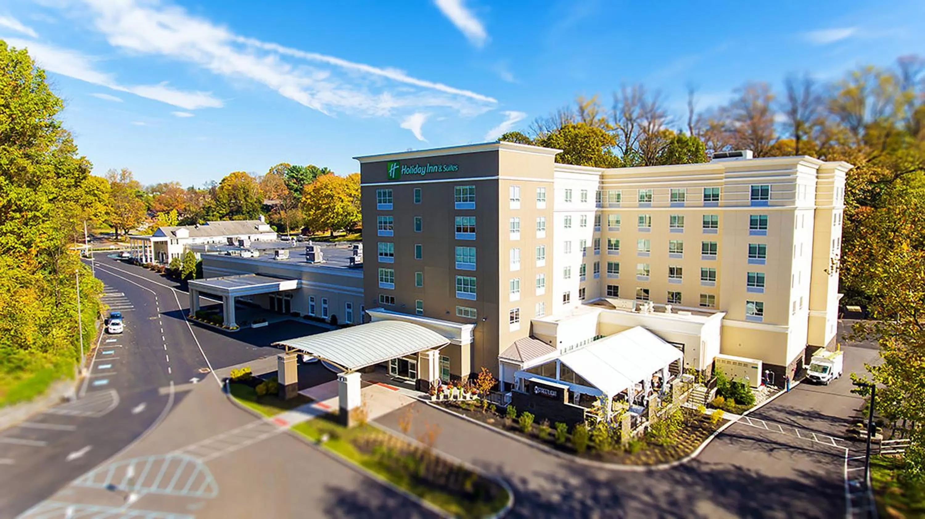 Property building in Holiday Inn & Suites Philadelphia W - Drexel Hill by IHG