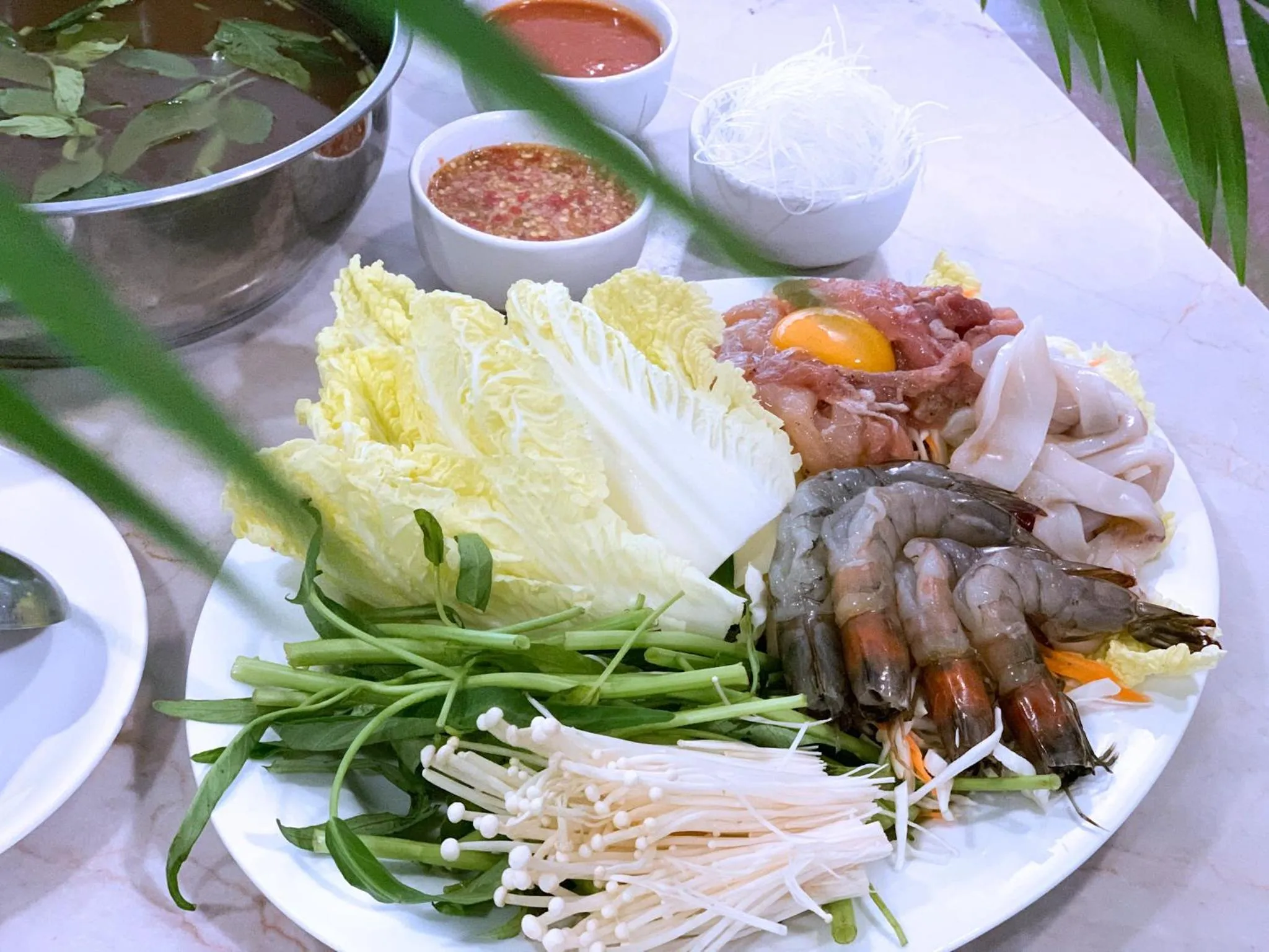 Restaurant/places to eat in Watana Hotel