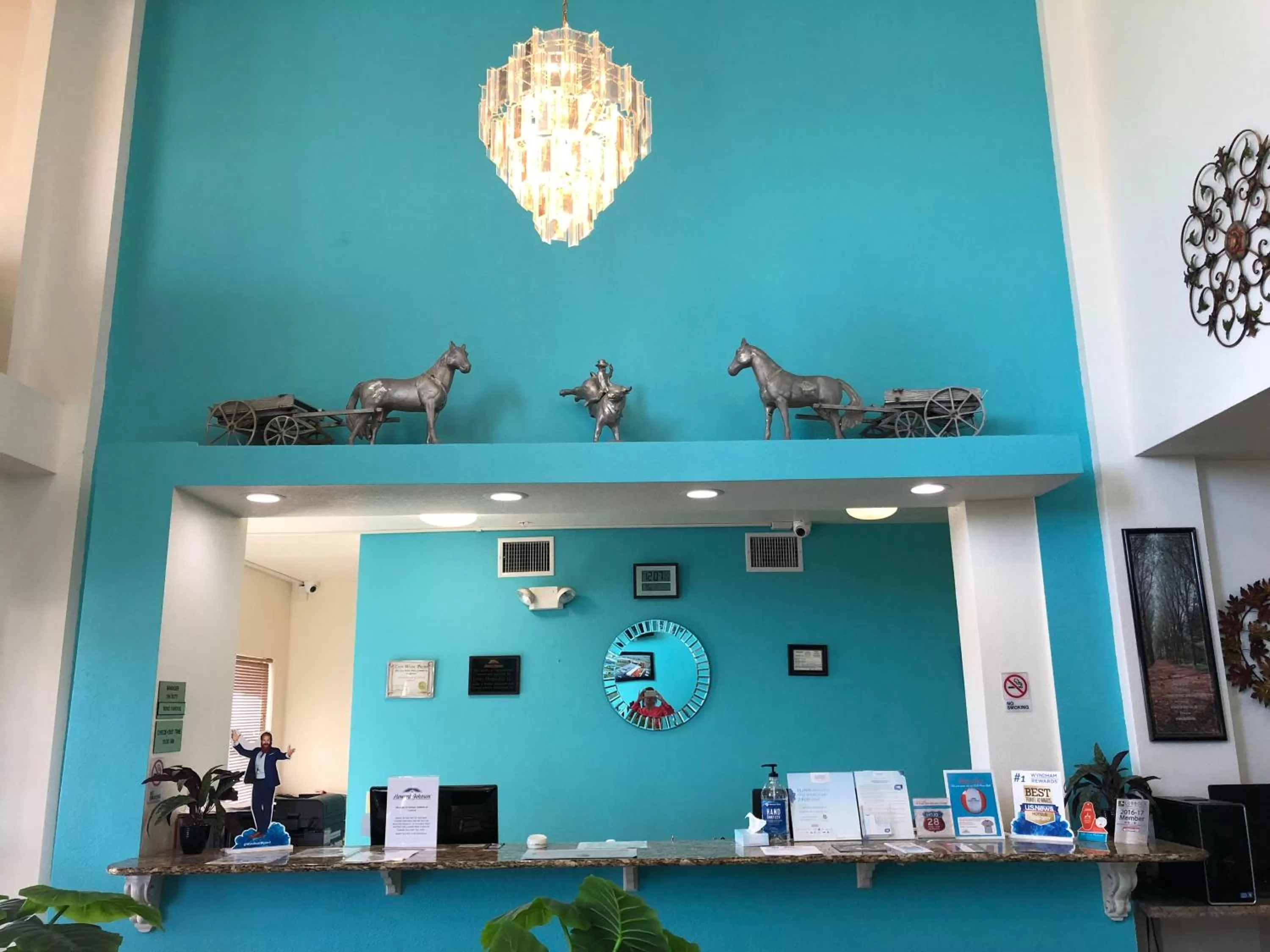 Howard Johnson by Wyndham Lubbock TX