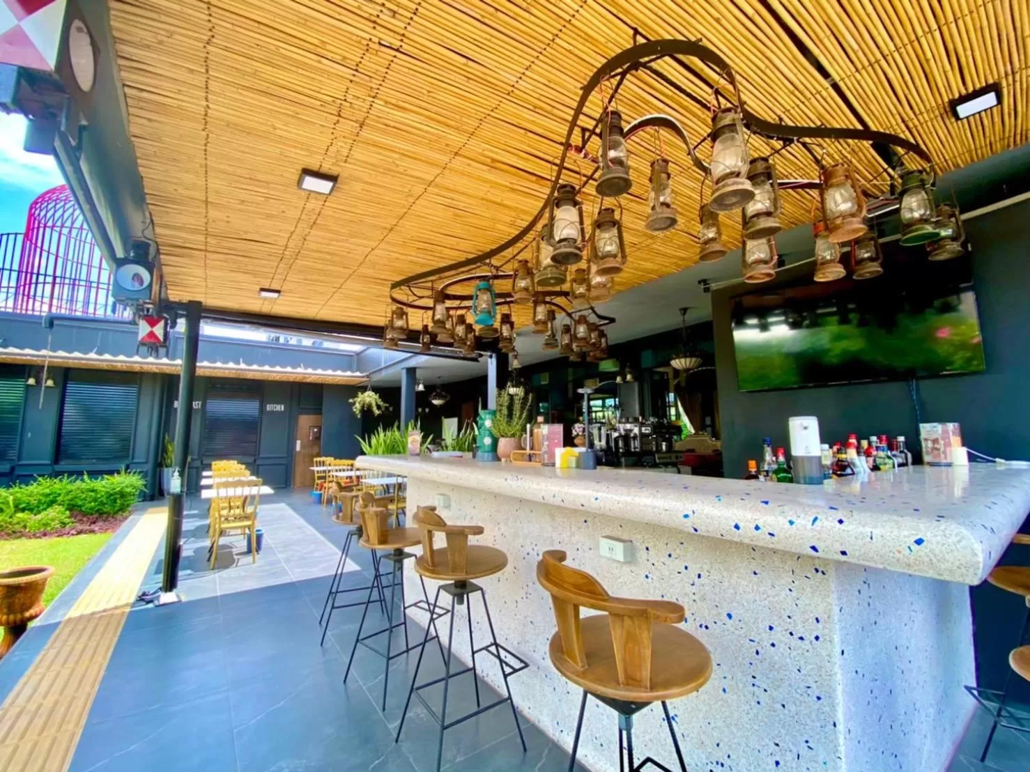 Lounge or bar in The Bridge Residence Hotel