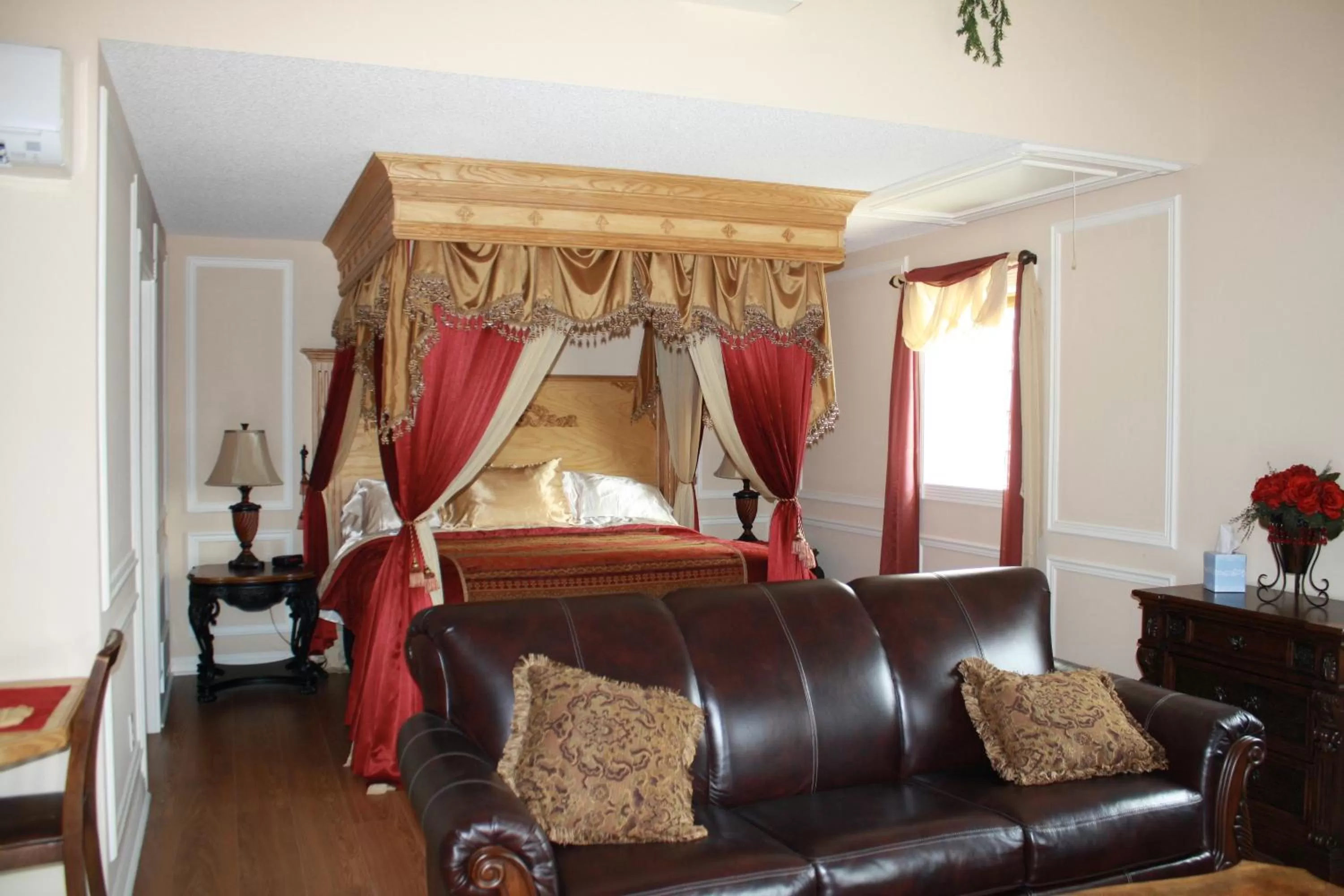 Decorative detail in Woodrow House Bed & Breakfast