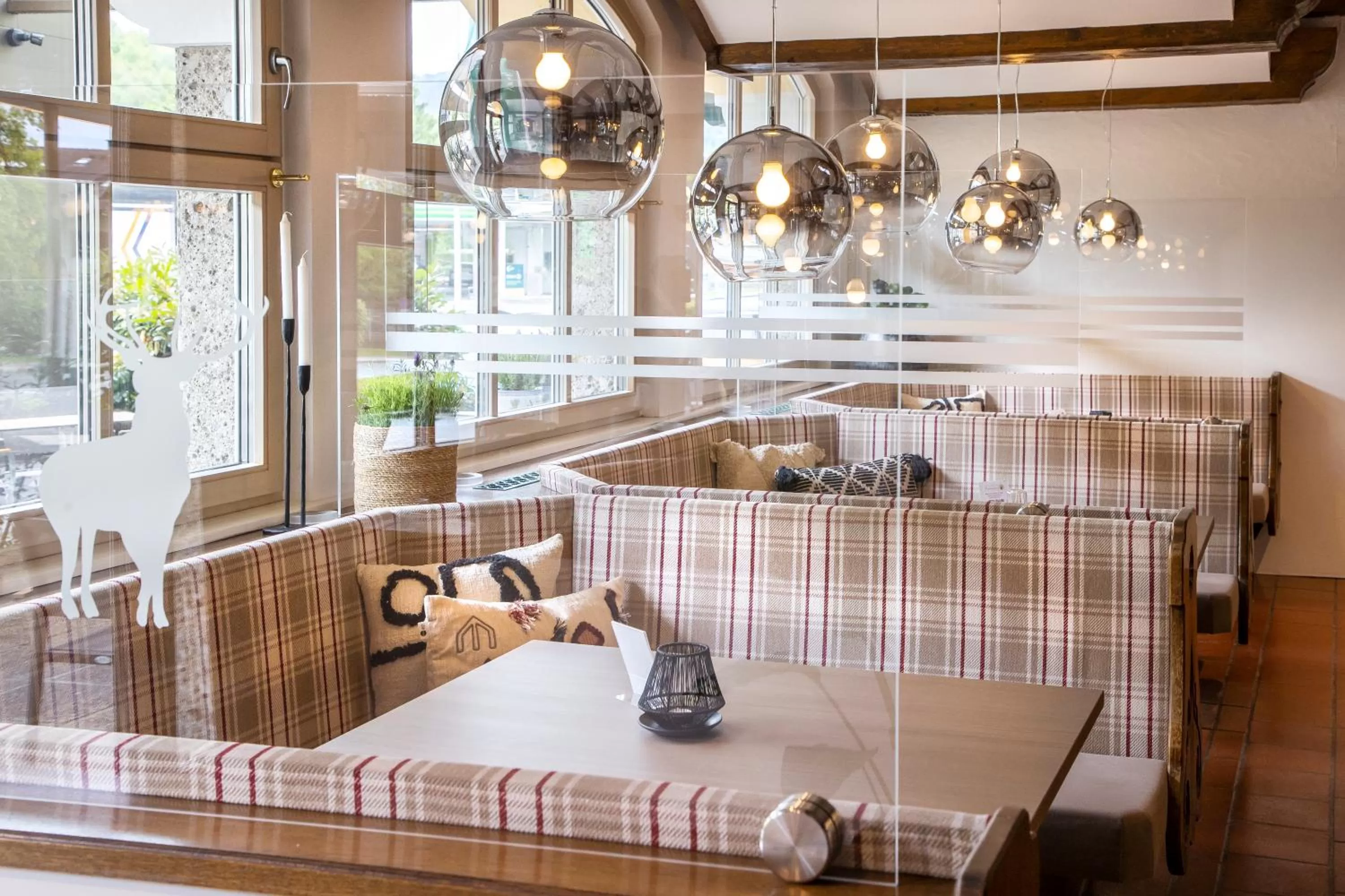 Restaurant/places to eat in Hotel Hubertushof