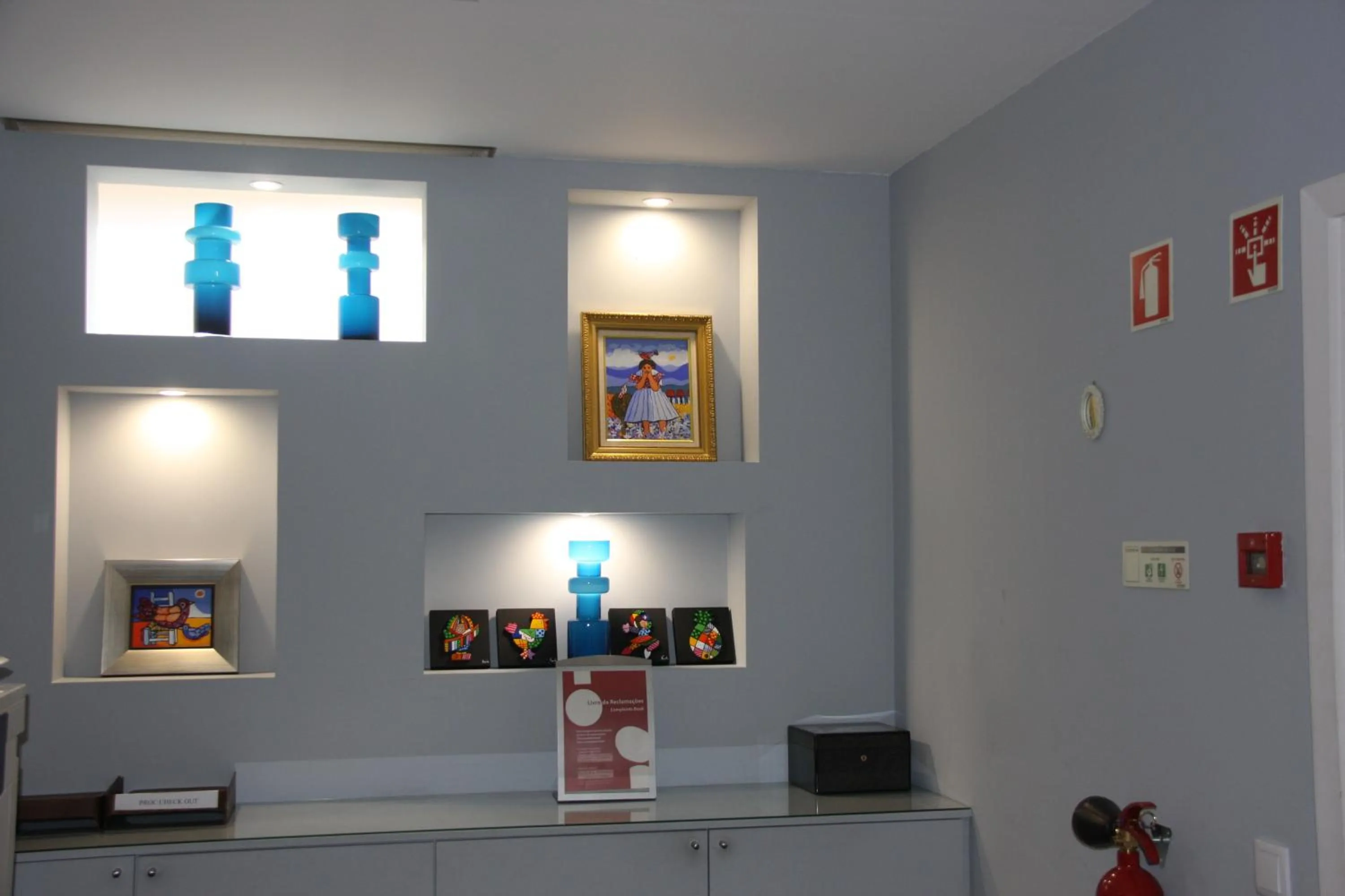 Lobby or reception in Cascais Hotel