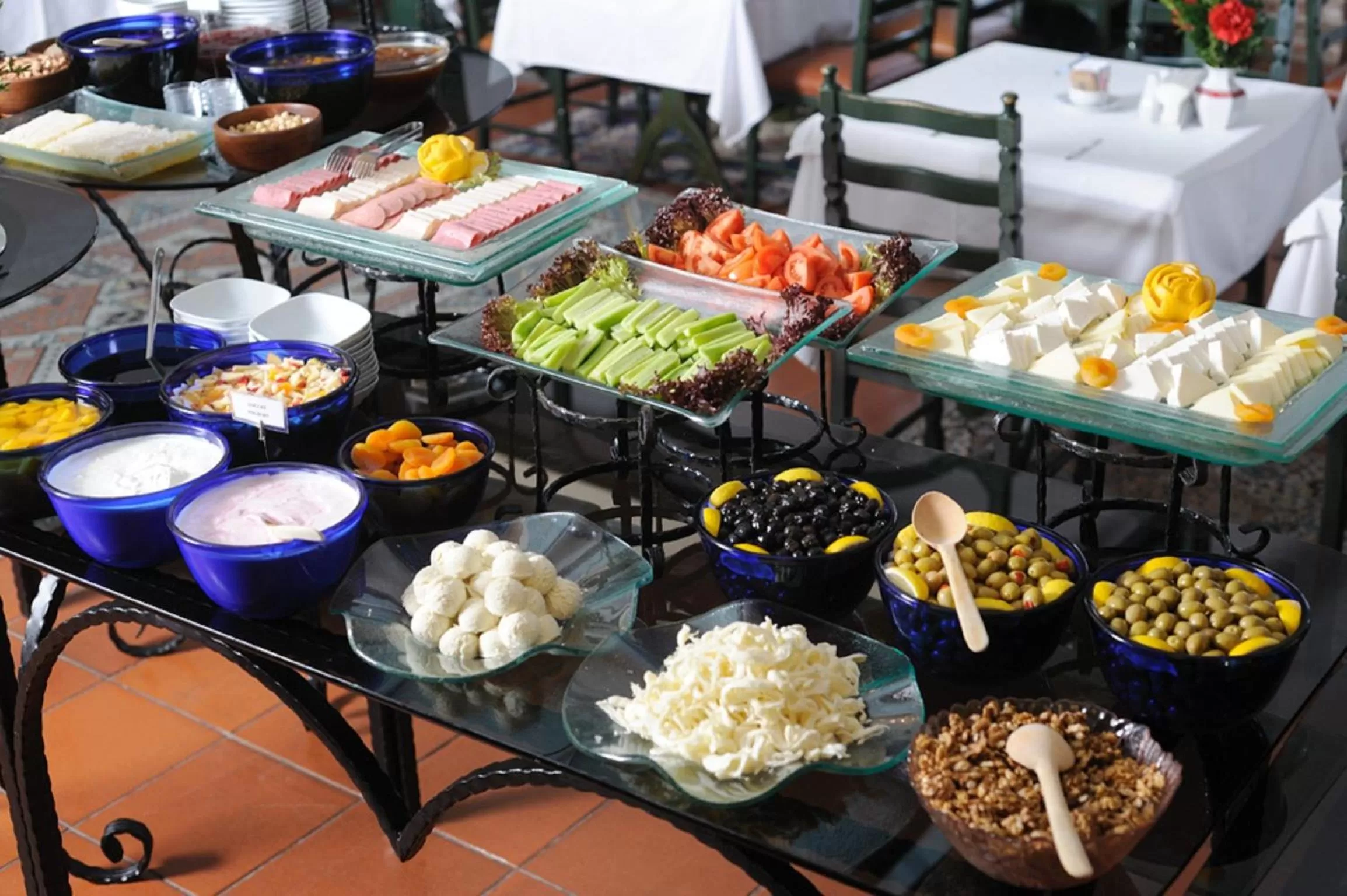 Dining area in Radisson Hotel Istanbul Sultanahmet