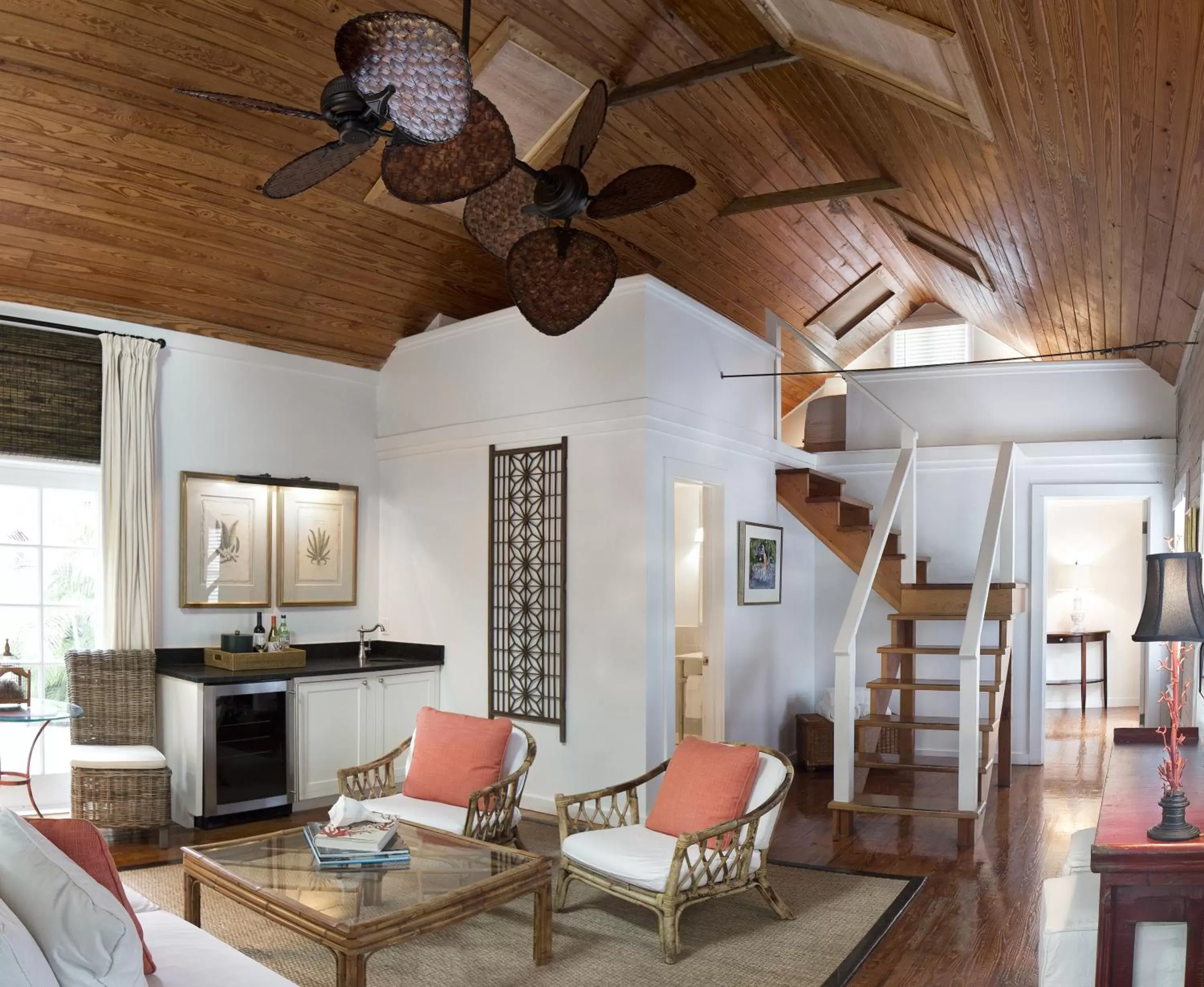 Deluxe Bungalow in Simonton Court Historic Inn & Cottages Deluxe Bungalow in Simonton Court Historic Inn & Cottages