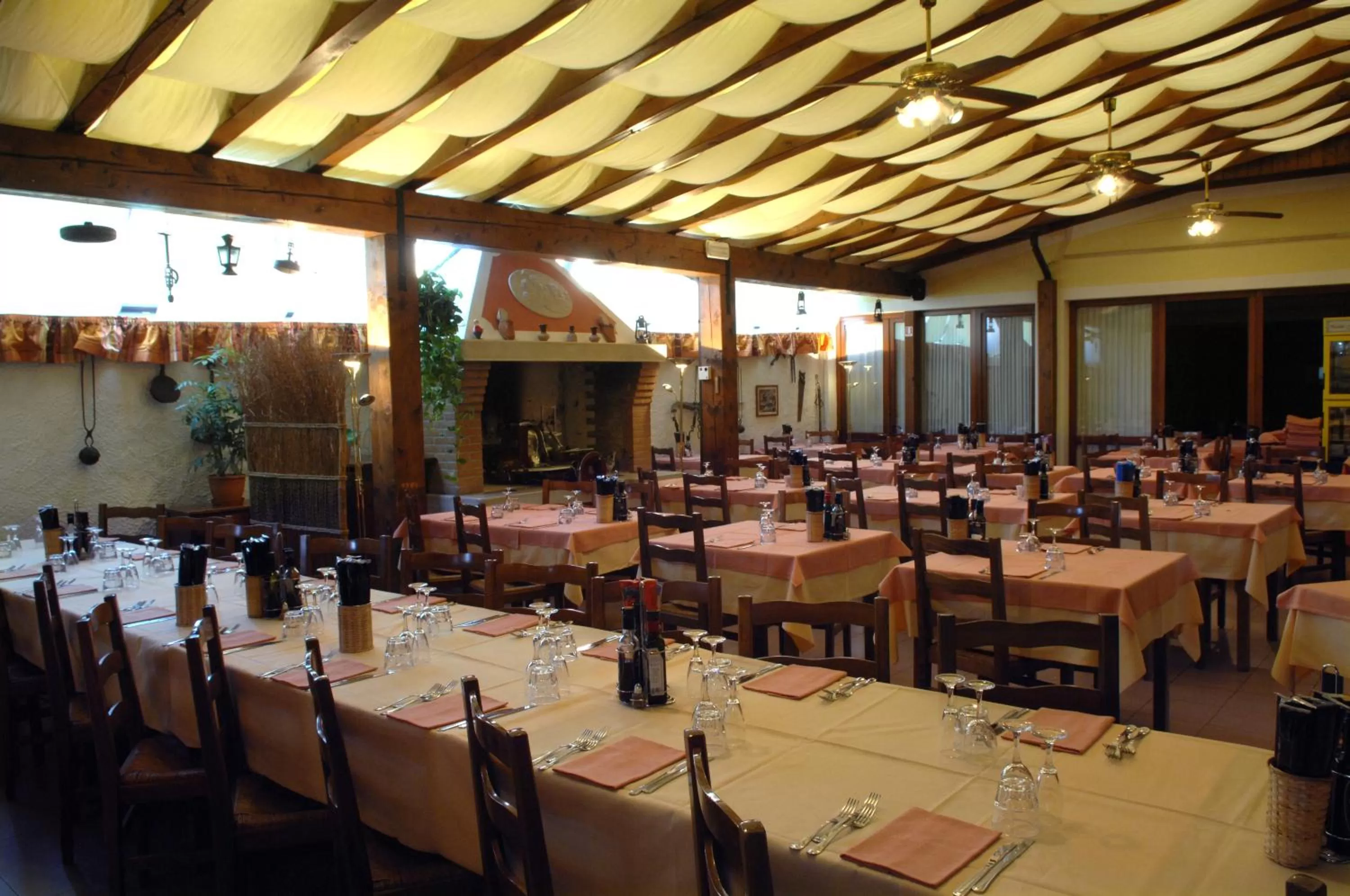 Restaurant/places to eat in Hotel Scaldaferro